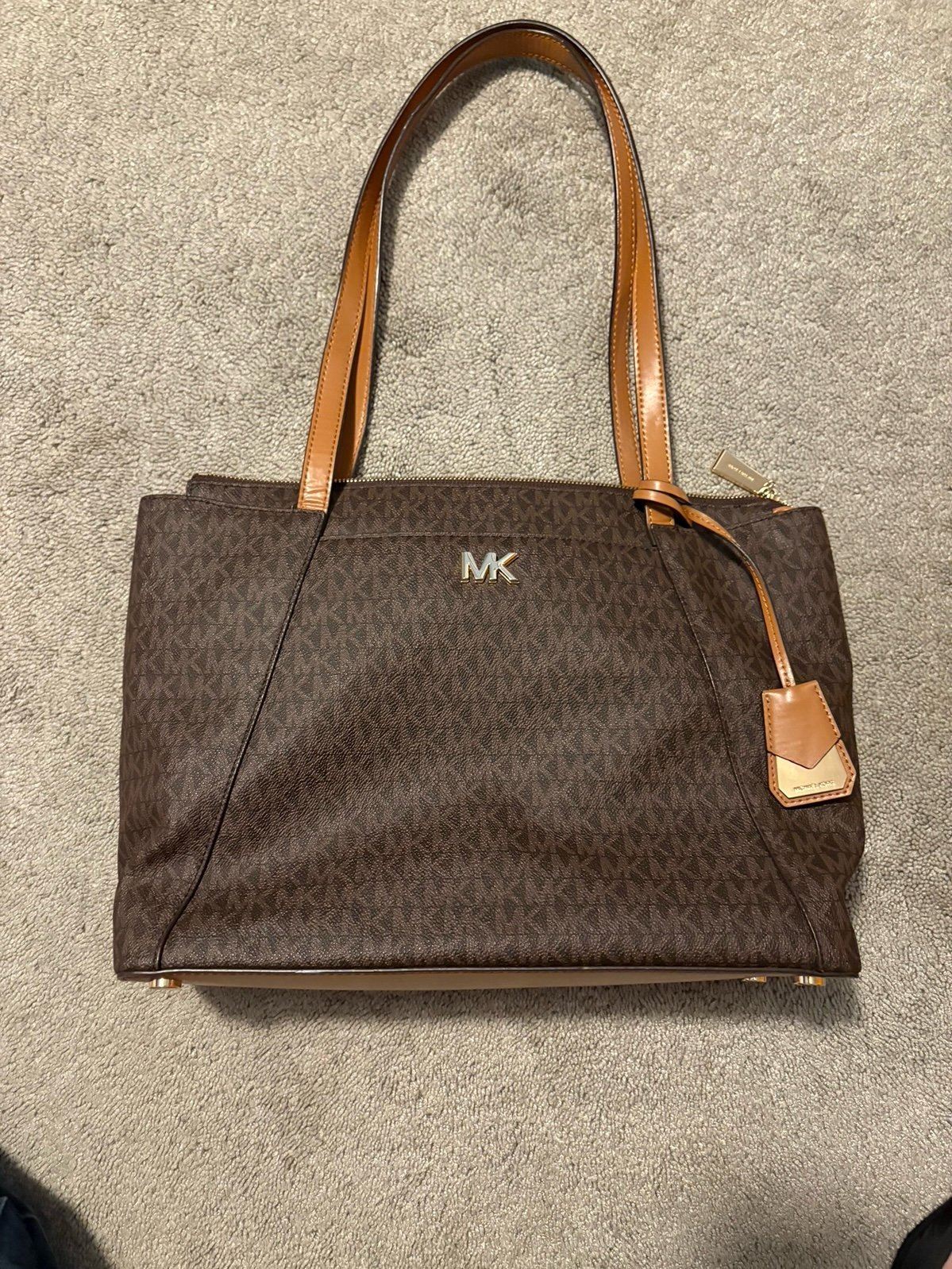 micheal kors maddie