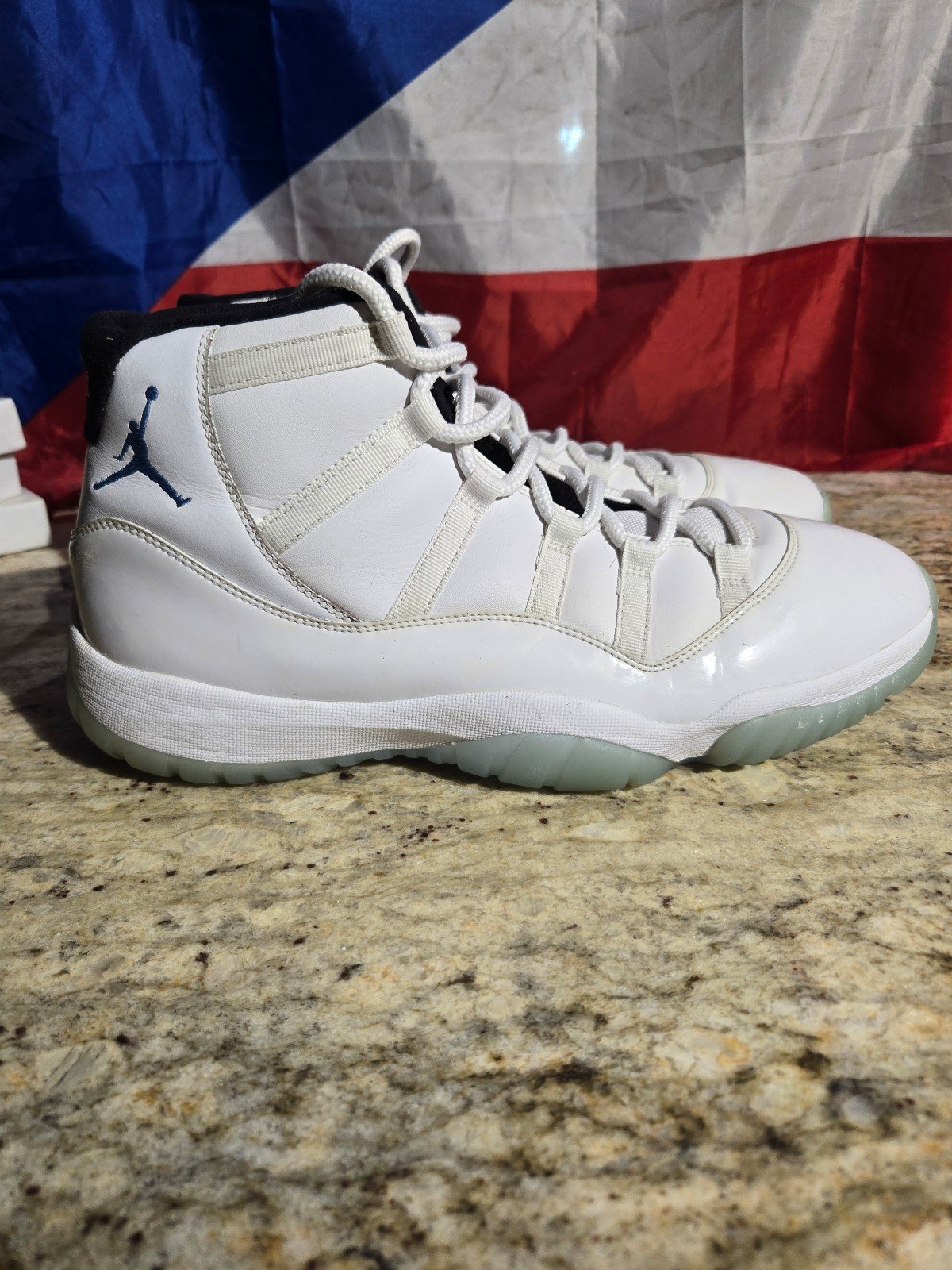 Jordan retro 11 concord legend white blue sz 13