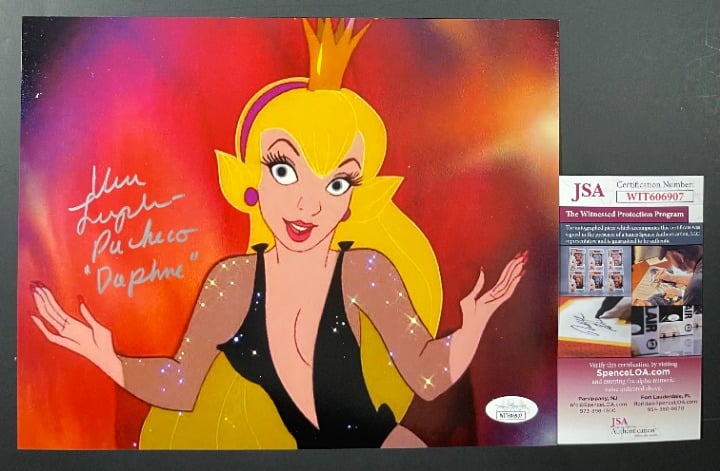 Vera Pacheco Signed Dragon's Lair Princess Daphne 8x10 Photo A Autograph JSA COA