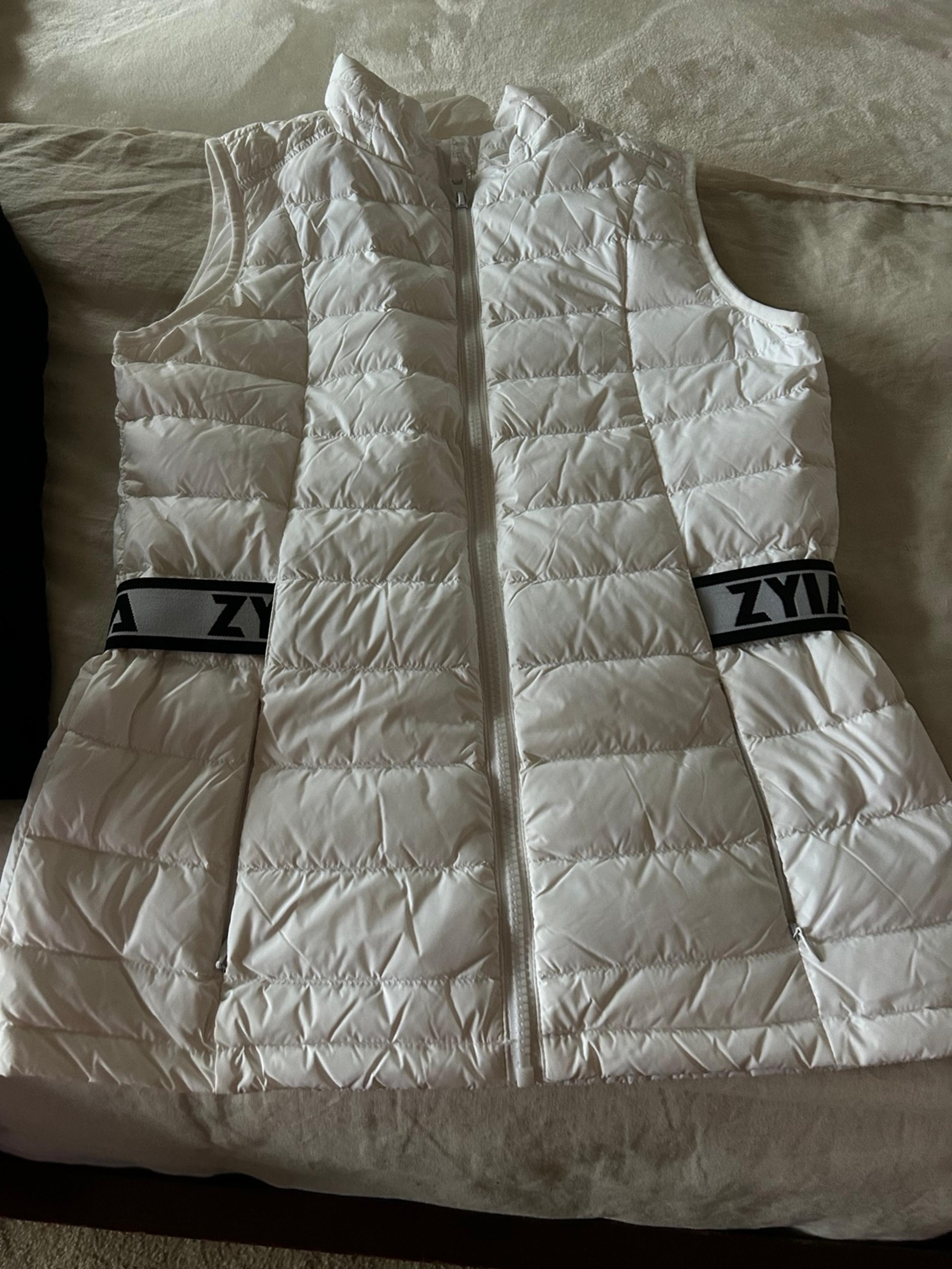 Women’s small white Zyia puffer vest