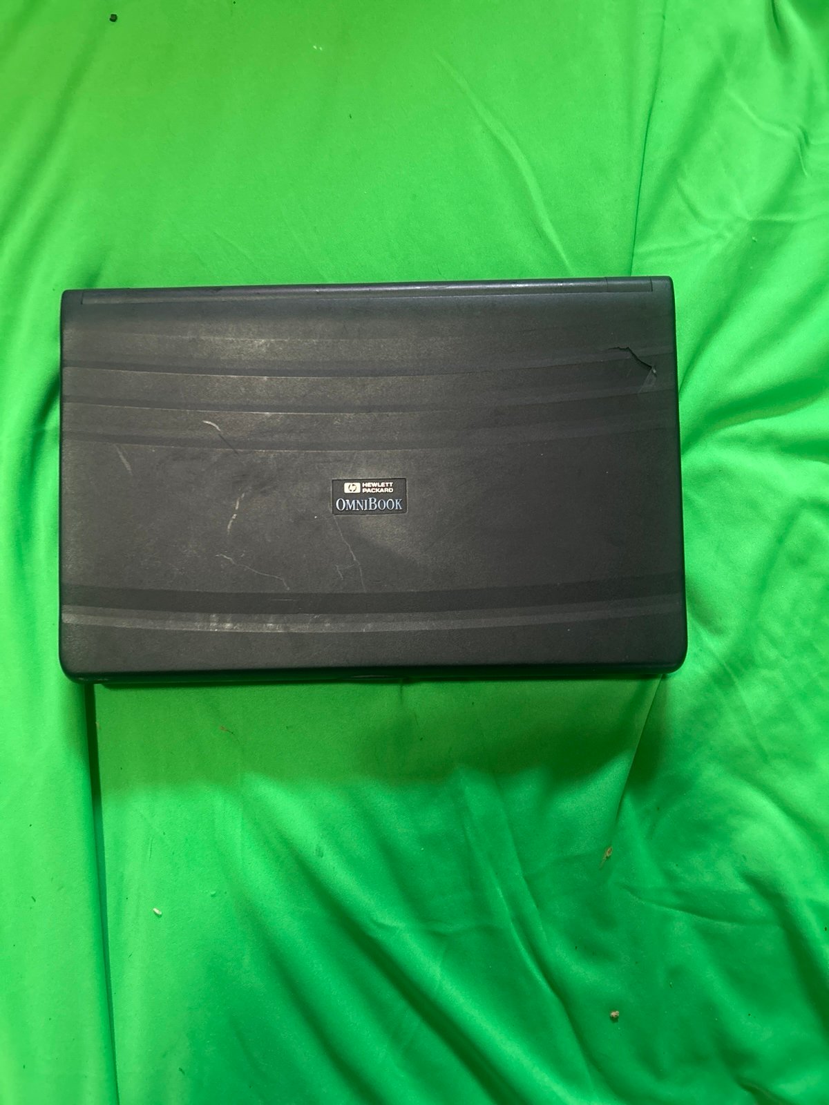 Vintage HP OmniBook 600C NOT TESTED I