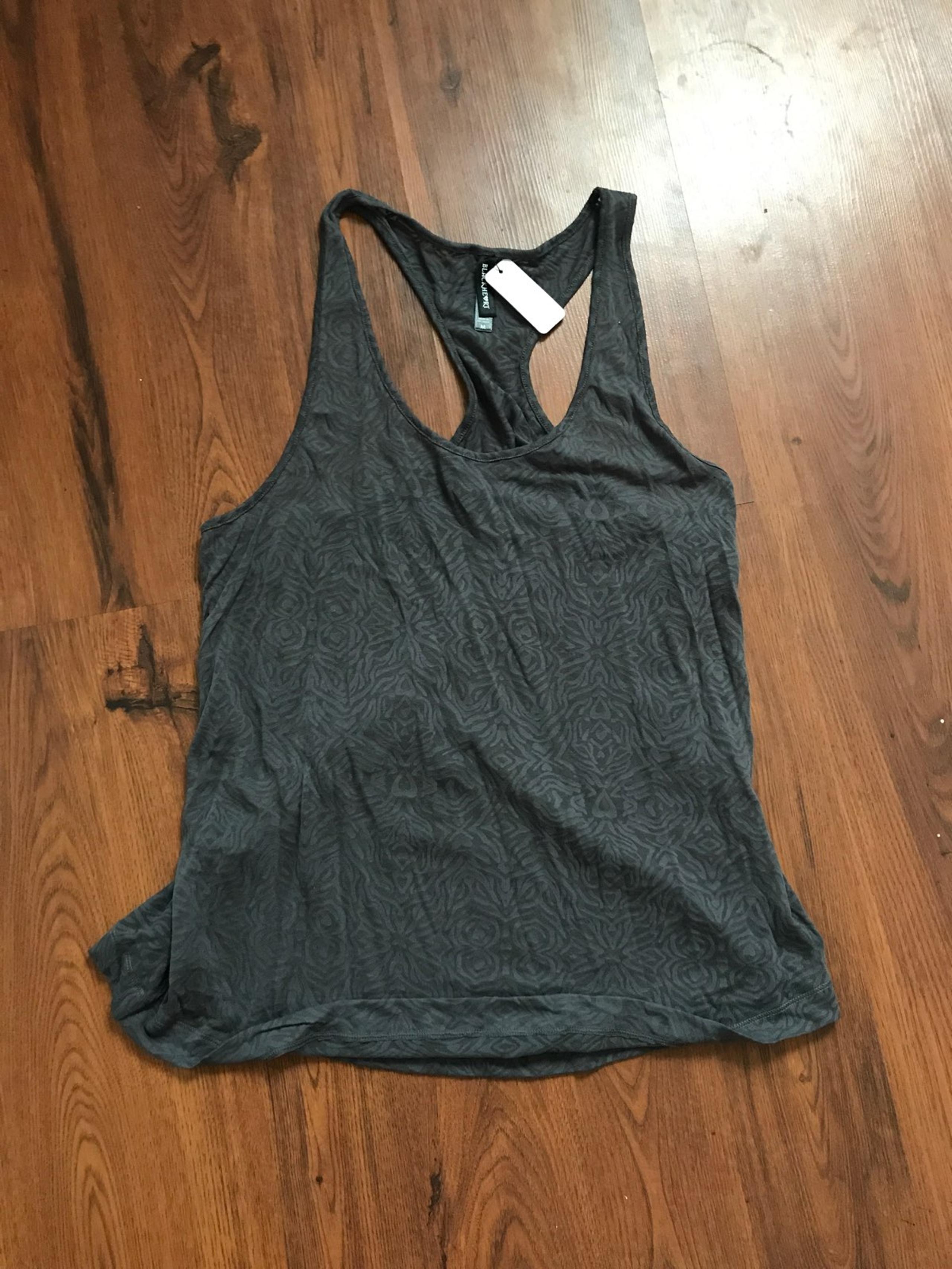 Blackheart/Hot Topic Burnout tank top
