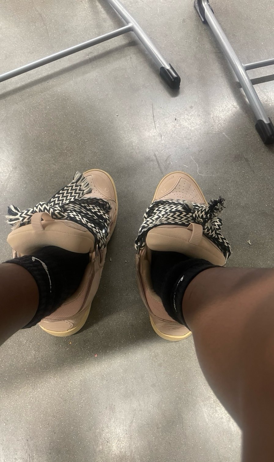 Lanvin curb