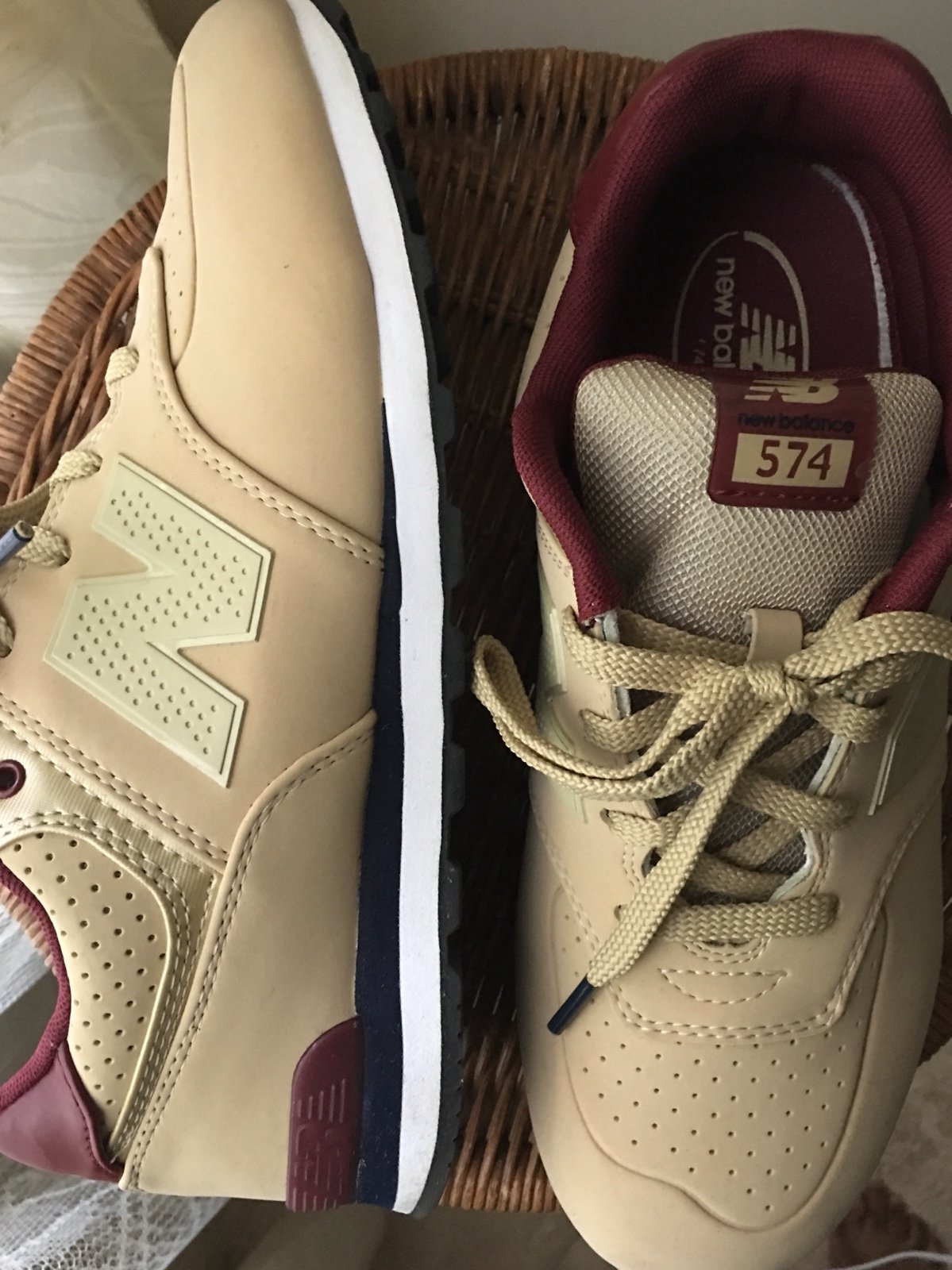 new balances 574