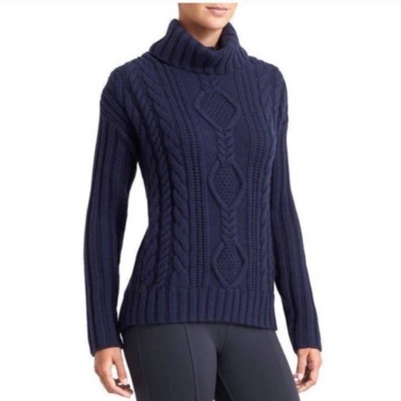 Athleta Merino Wool Plains Cable Knit Cowl Neck Sweater in Navy (XS)