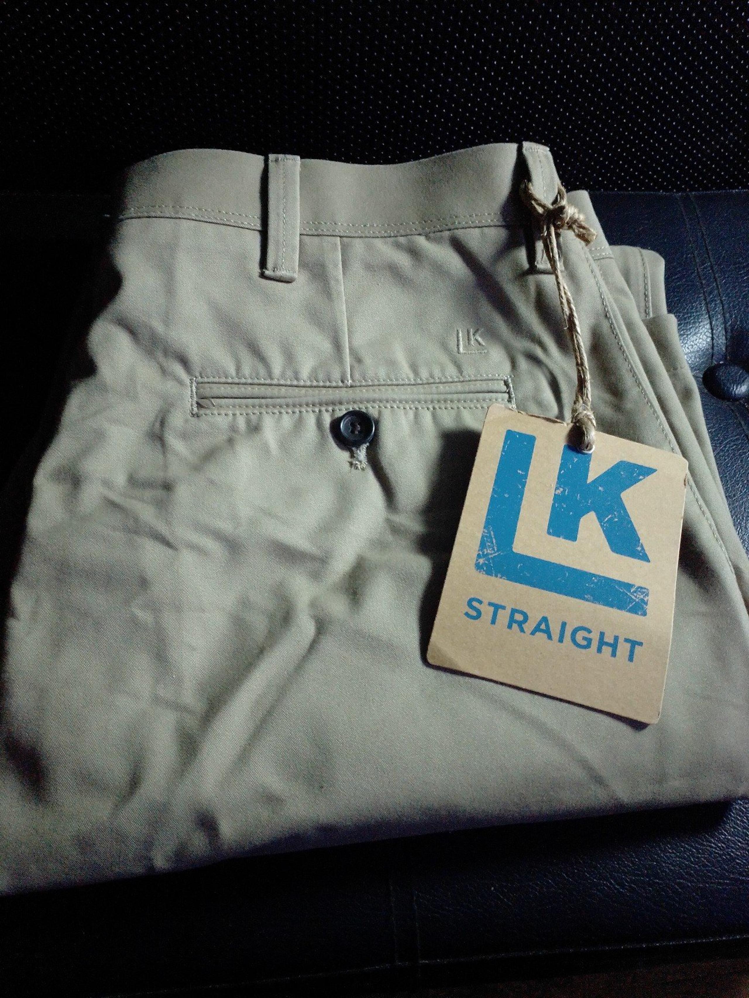 NWT MENS HAGGAR LIFE KHAKI FLAT FRONT PANTS STRAIGHT FIT 34×30 TAN BROWN