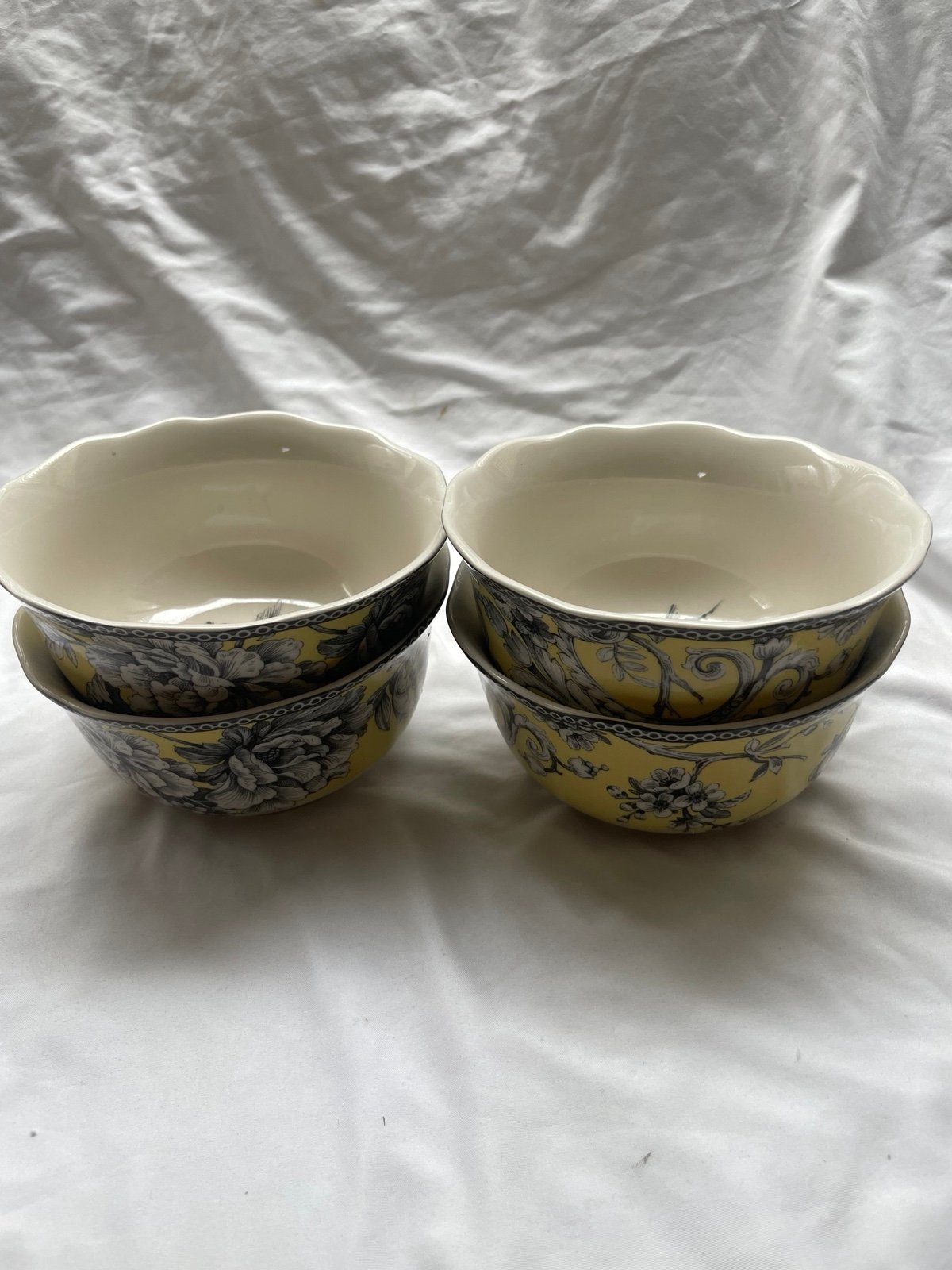 Set of 4 222 Fifth Adelaide Yellow Cereal Soup Bowls