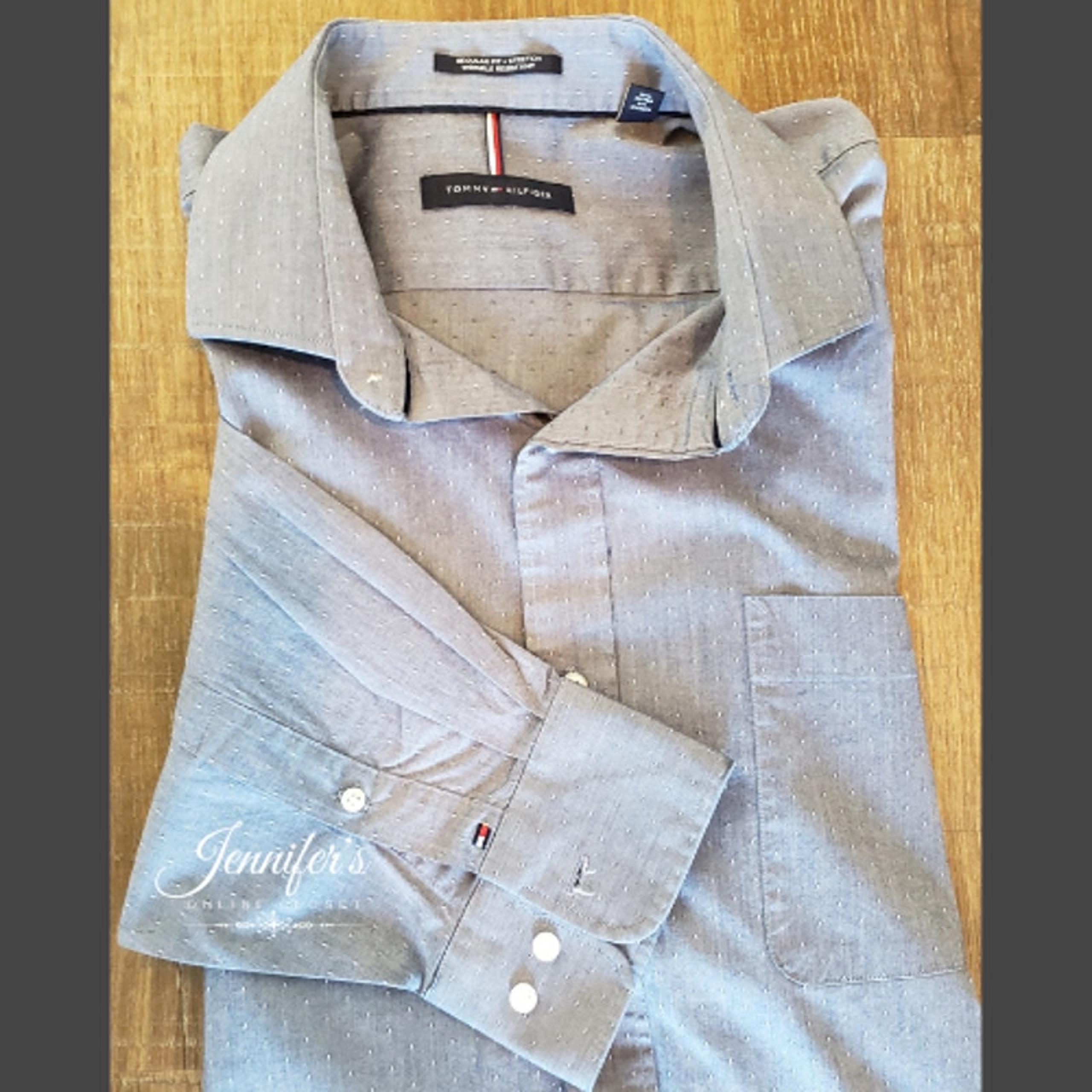 Tommy Hilfiger Men's Blue Button-down Regular Fit Shirt Size XL