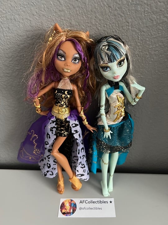 13 Wishes Clawdeen Wolf and Frankie Stein lot