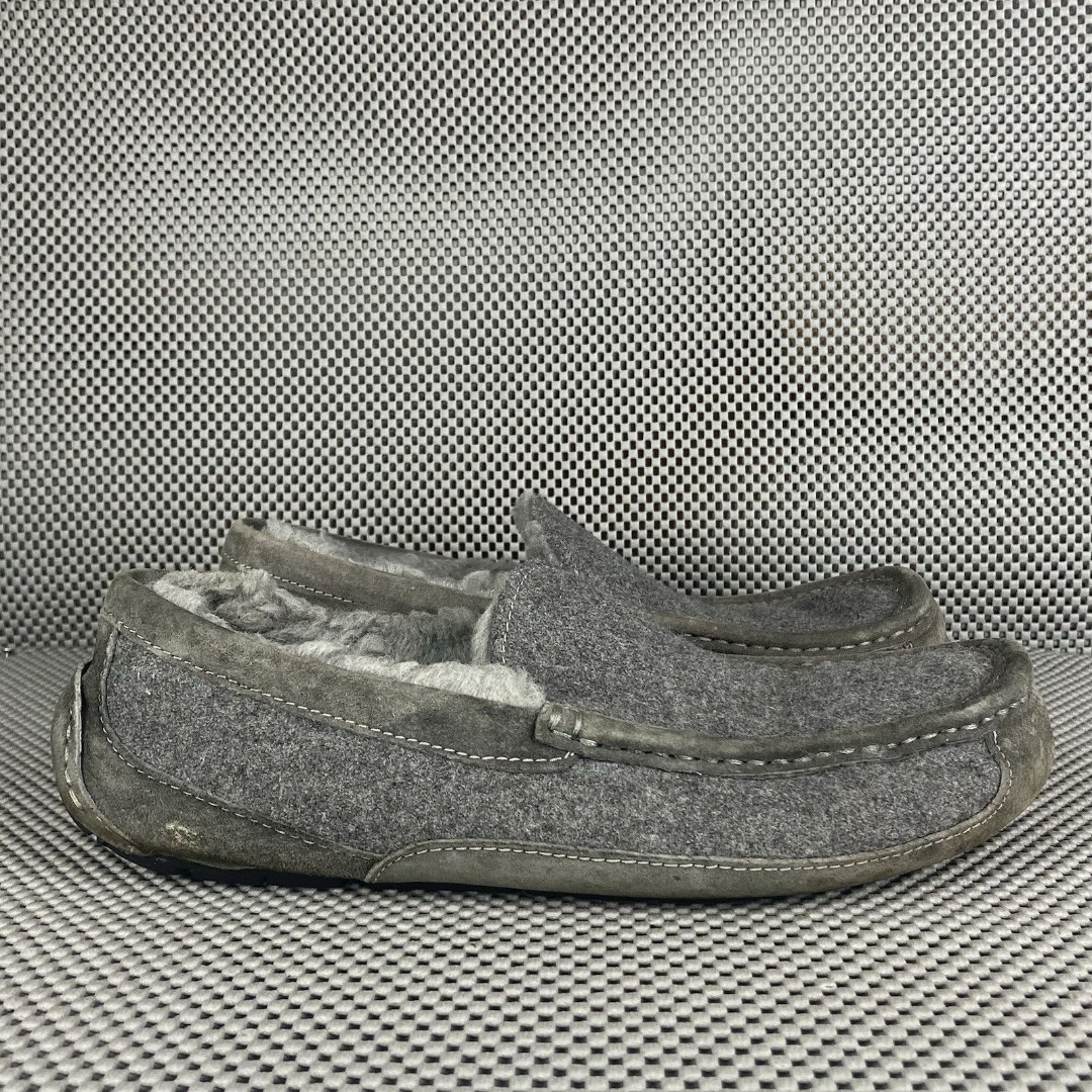 Ugg Ascot Moccasins Slippers Loafers Mens Size 10 Gray Leather Shearling Slip On