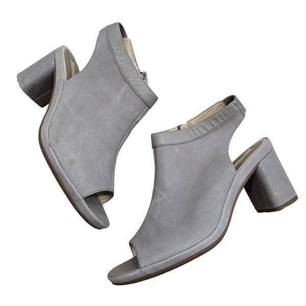 Ecco Sandals Shoes Women's Grey Size 38 Peep Toe Block Mid Heel Back Zipper