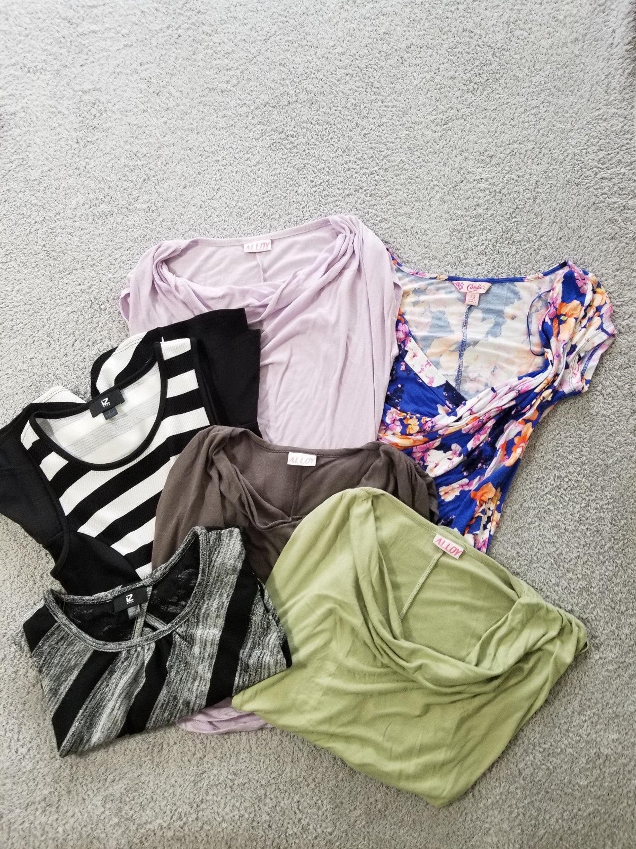 Junior's Shirt Bundle, XS/SM
