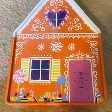 Lush Cosmetics Gingerbread House Giftset