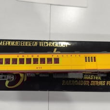 Bachmann Spectrum HO Scale 81405 Union Pacific M-32 EMC Gas Electric Doodlebug