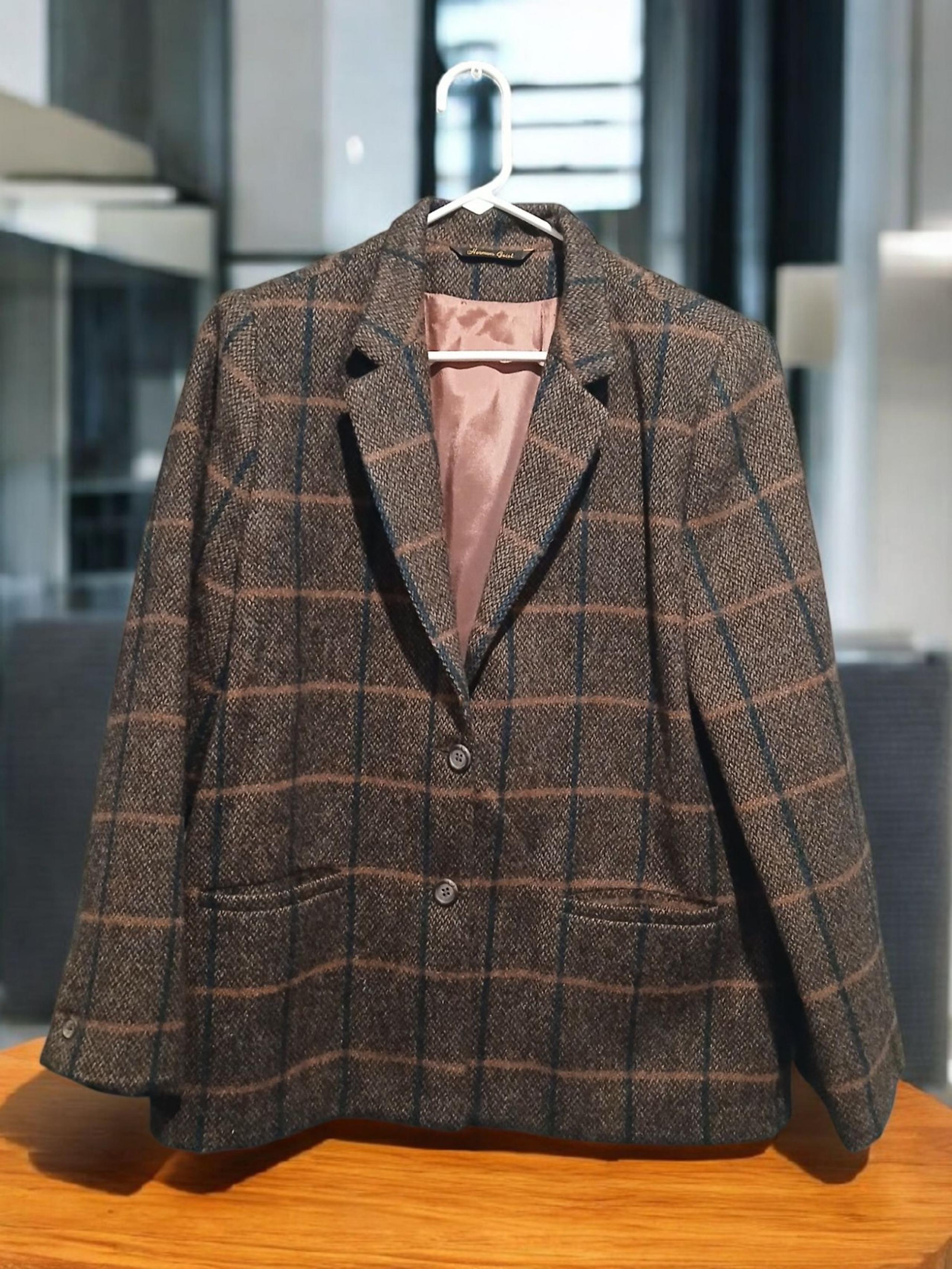 Herman Geist Brown Checked Wool Womans Blazer Size 12 Large