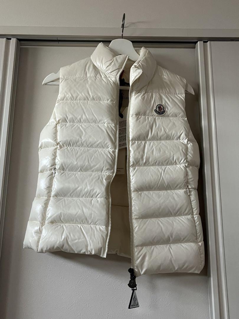 Moncler White Down Vest Quilting