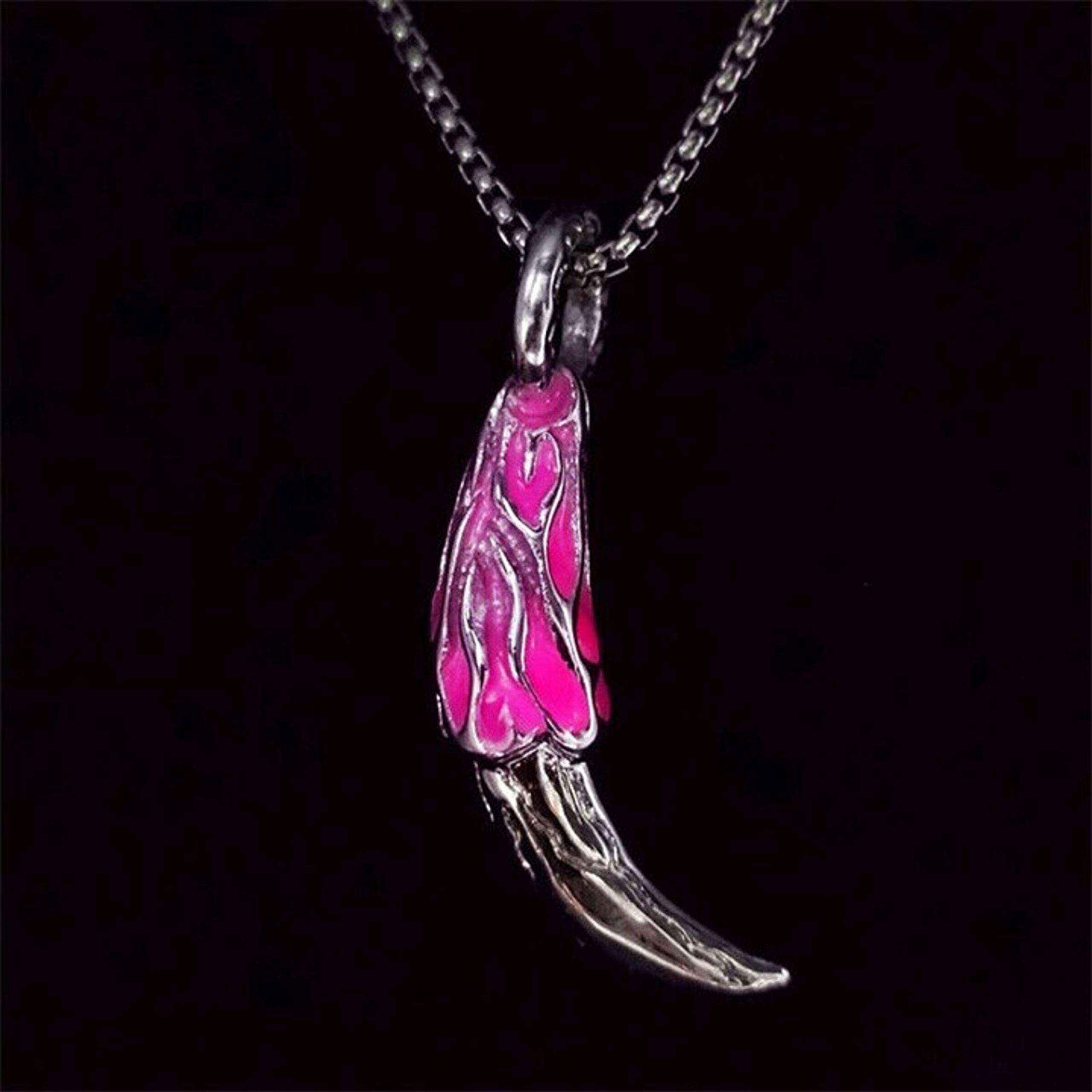 Wolf Fang Pink Flame Pattern Luminous Pendant Necklace Men Women Unisex NIP OBO