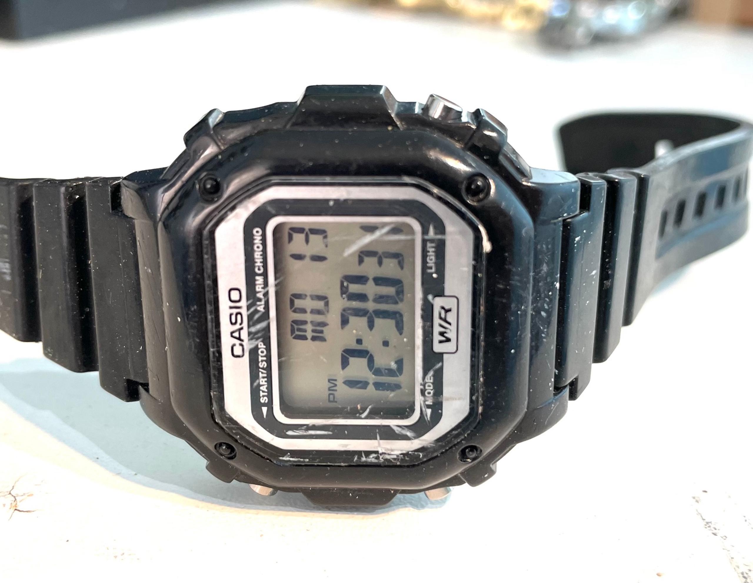 Watch vintage Casio mens