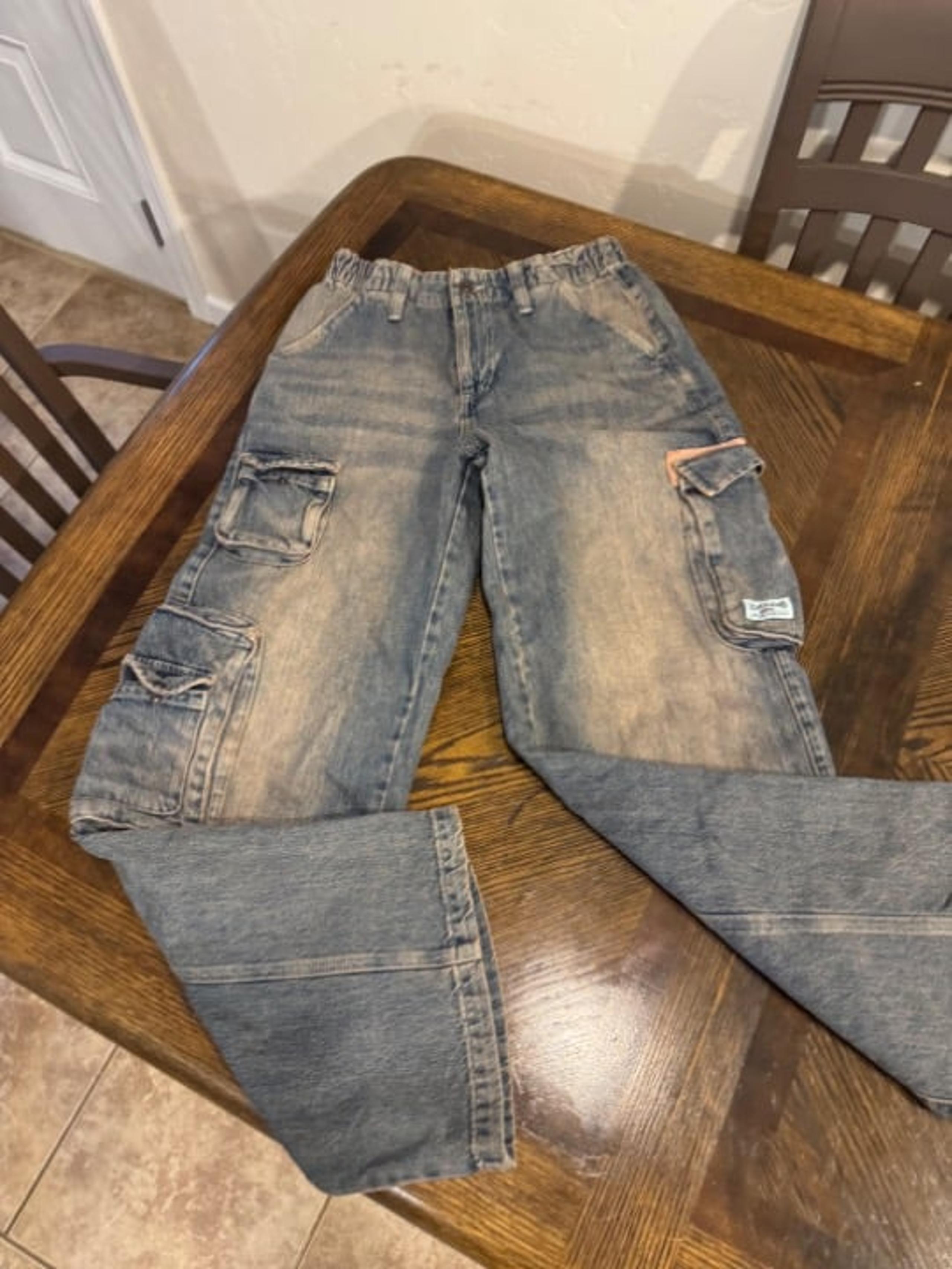 Urban Outfitters Medium Acid Wash Baggy Cargo Pocket Jeans