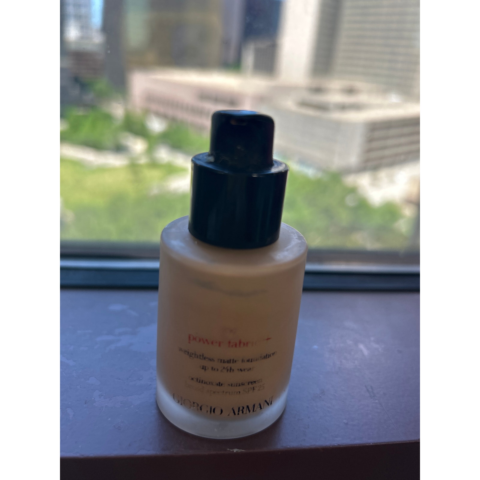 Giorgio Armani POWER FABRIC Foundation