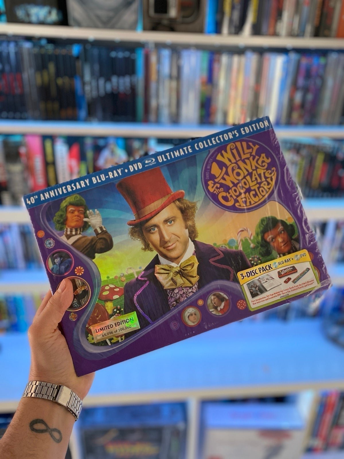 WILLY WONKA CHOCOLATE FACTORY 40TH ULTIMATE BLU RAY DVD GIFT SET ( please read)