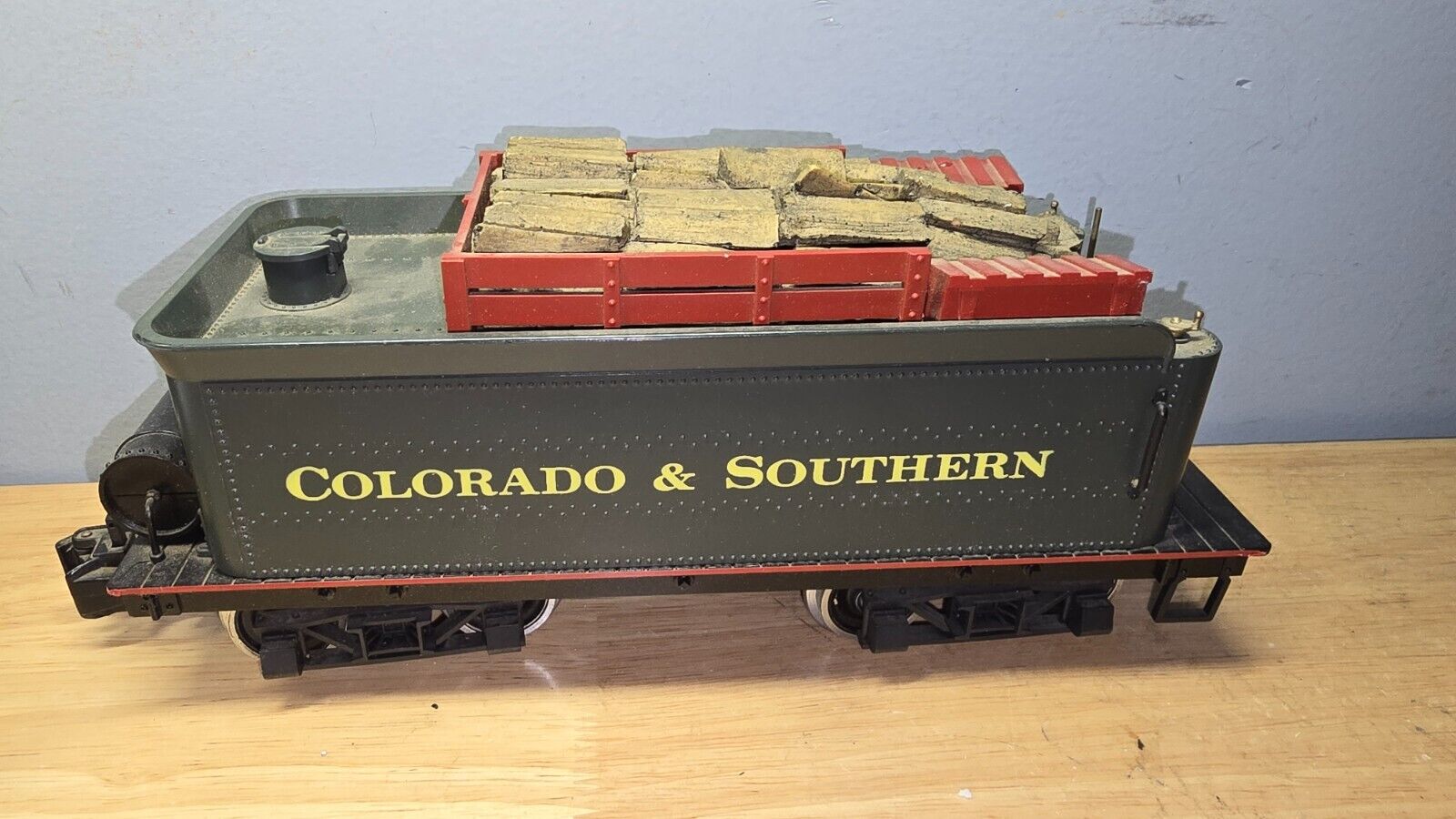 Rare DELTON C-16 2225 Colorado & Southern G-Scale Train Wood Tender Railroad Car