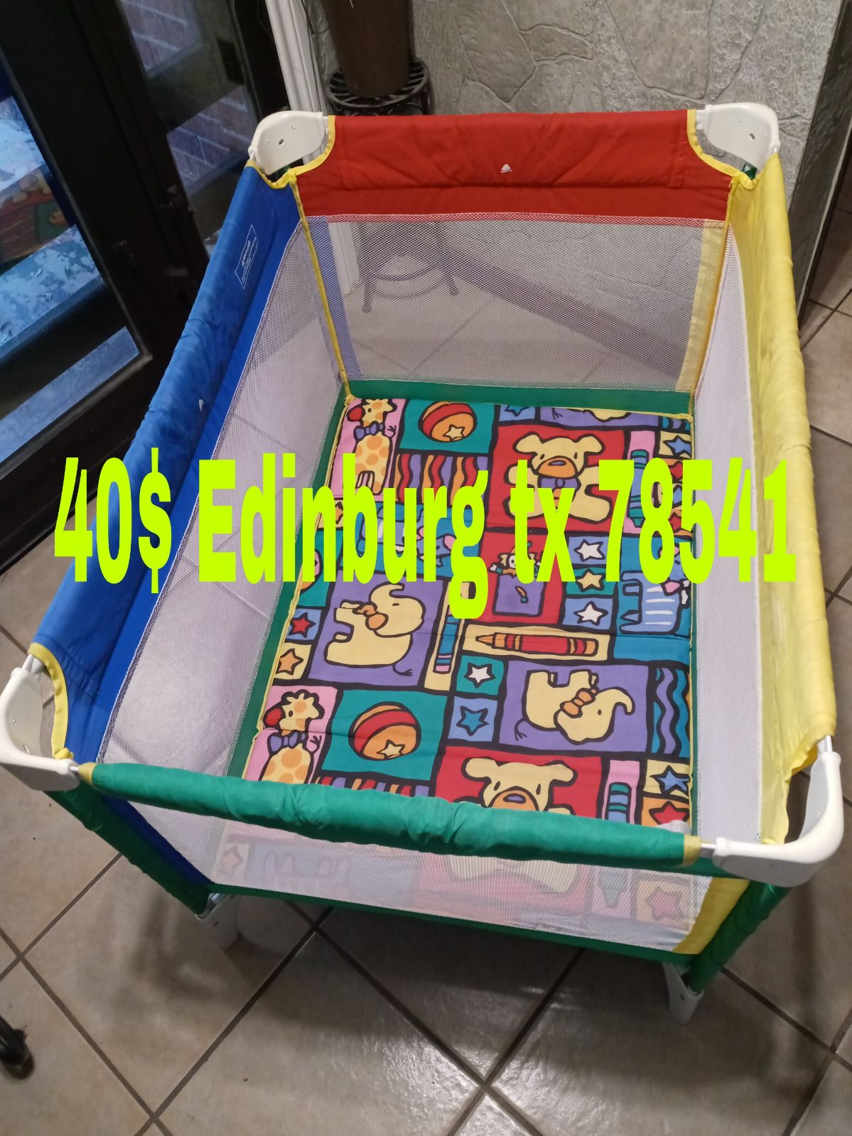 Graco play pens for sale in Edinburg