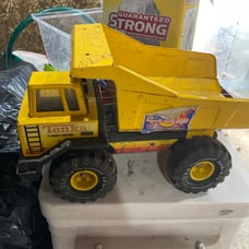 Vintage metal Tonka truck
