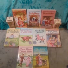 Complete Little House On The Prairie 9 paperback Book Set Laura Ingalls Wilder