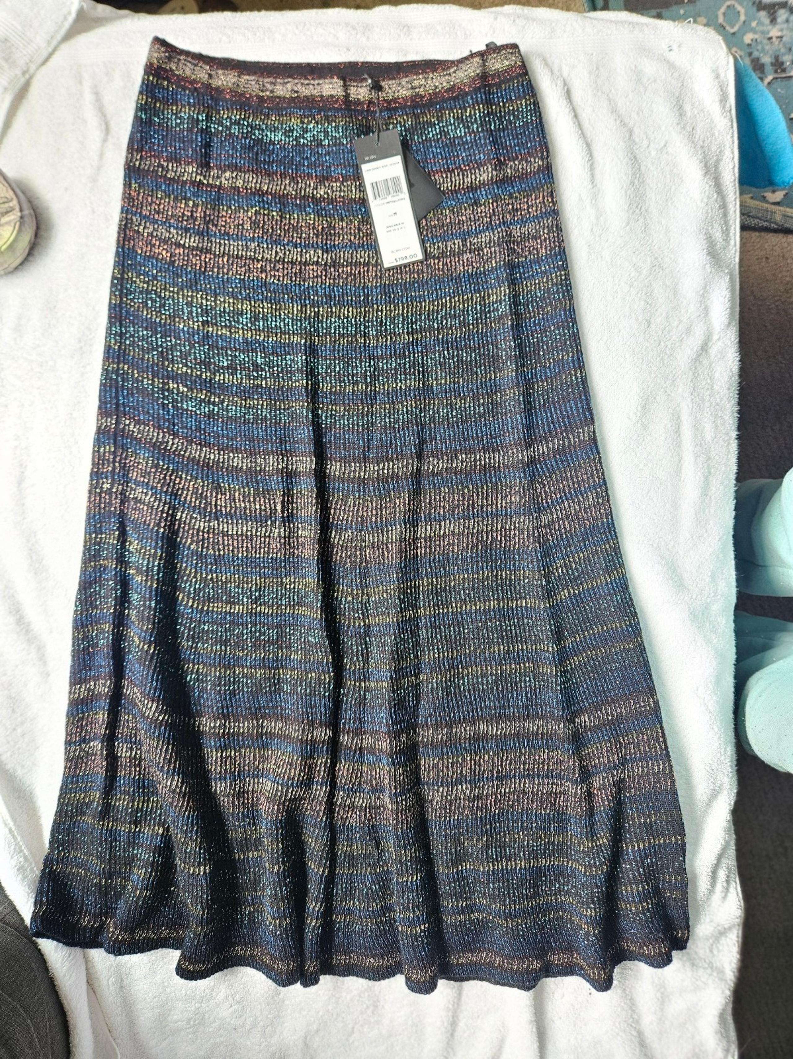 BCBGMAXAZRIA black rainbow metallic skirt womens medium NEW