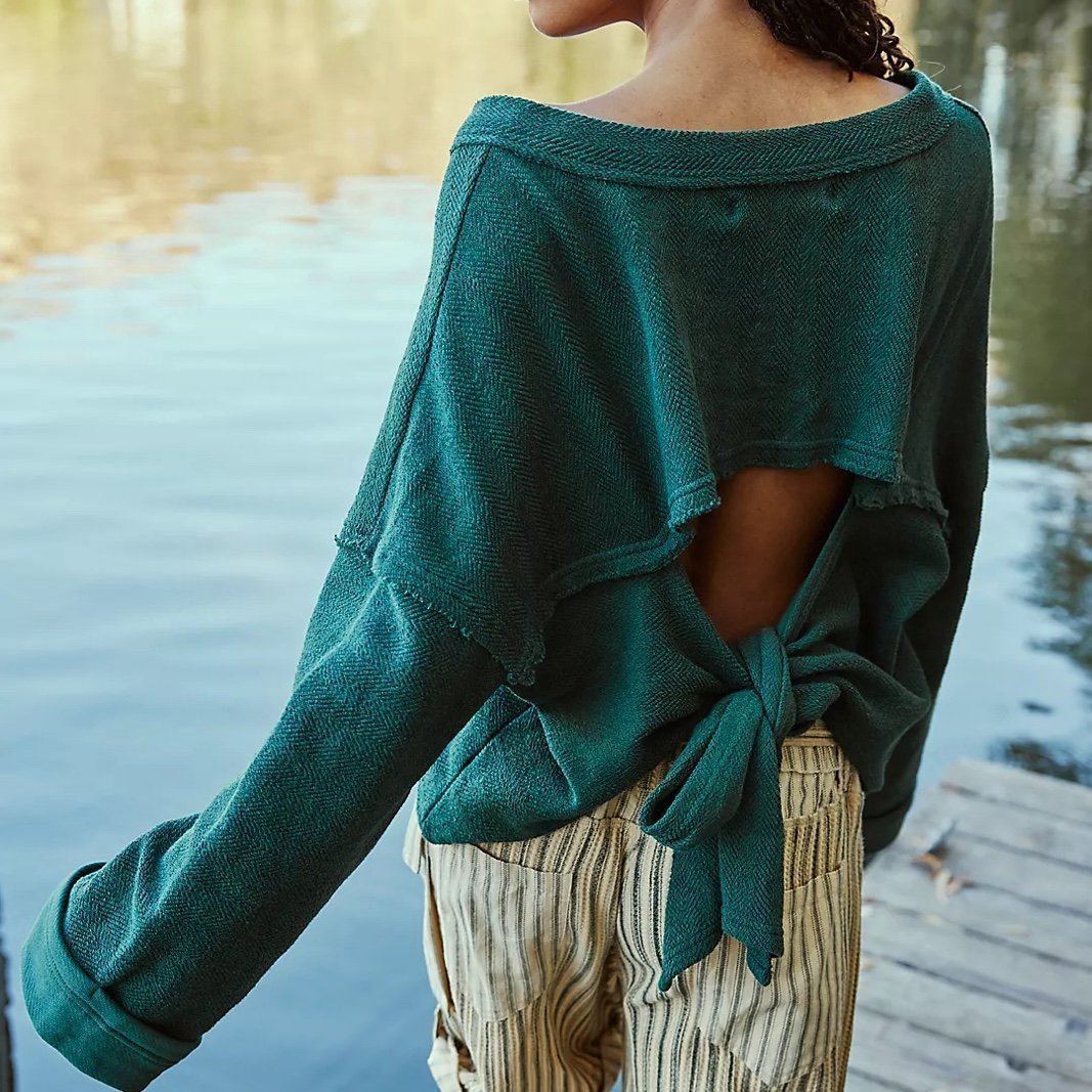 NEW Free People Alyria Solid Pullover Oversized V-neck Long sleeve Size S