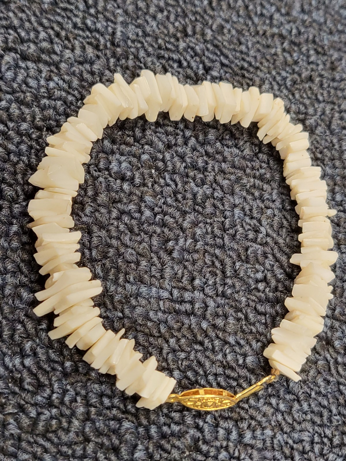 Vintage natural shell bracelet with vermeil clasp