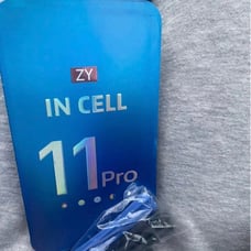 Iphone 11 pro max SCREEN .