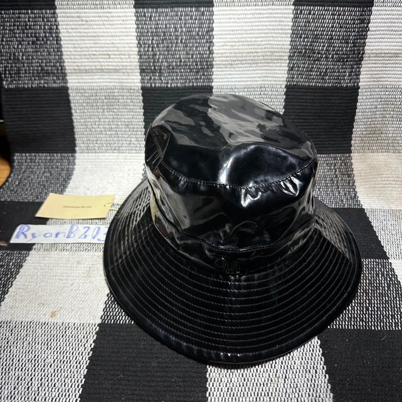 Karl Lagerfeld patent leather bucket hat RARE black paris Designer 140 retail