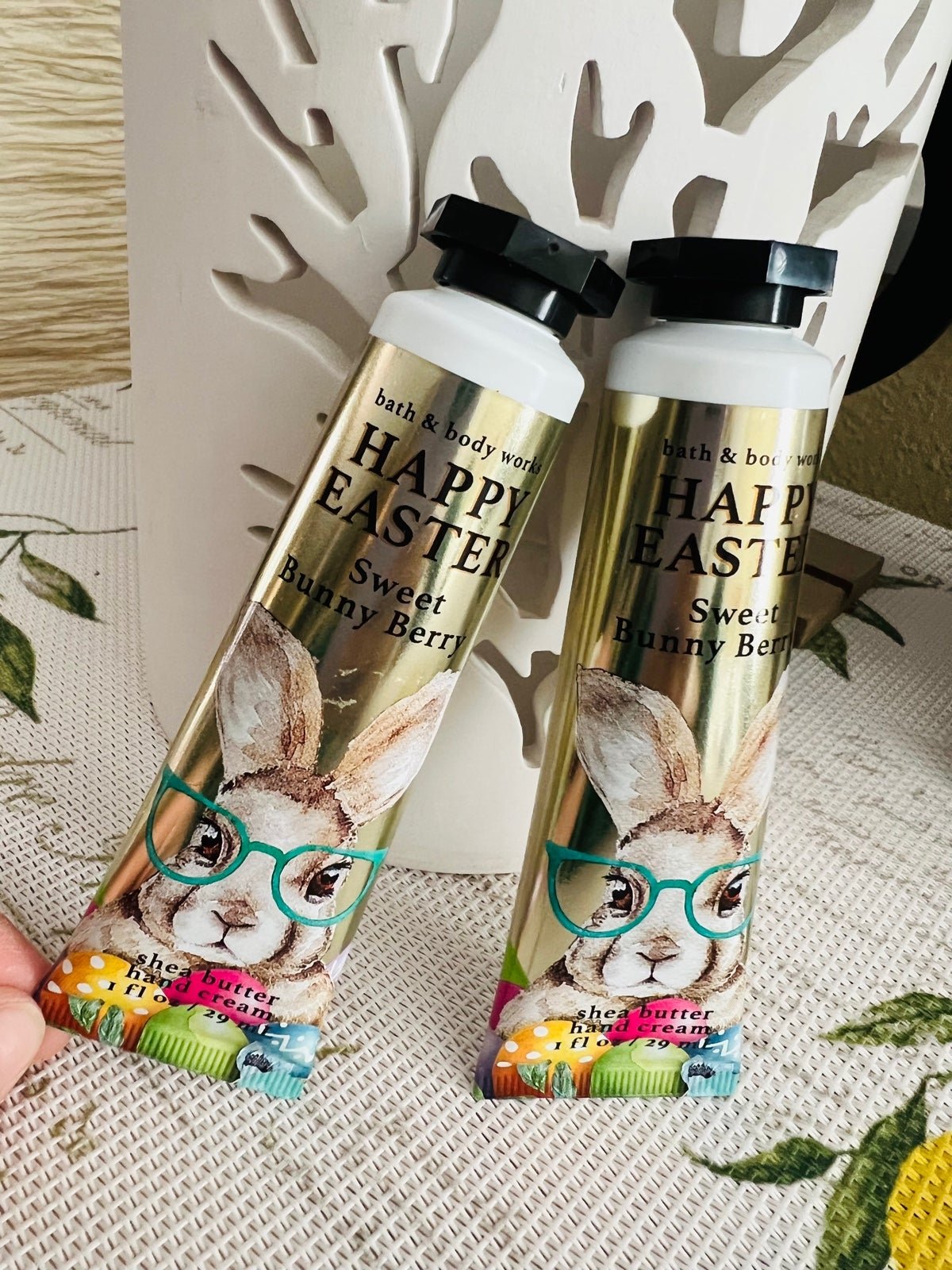 Bath and Body Works Hand cream Sweet bunny Berry