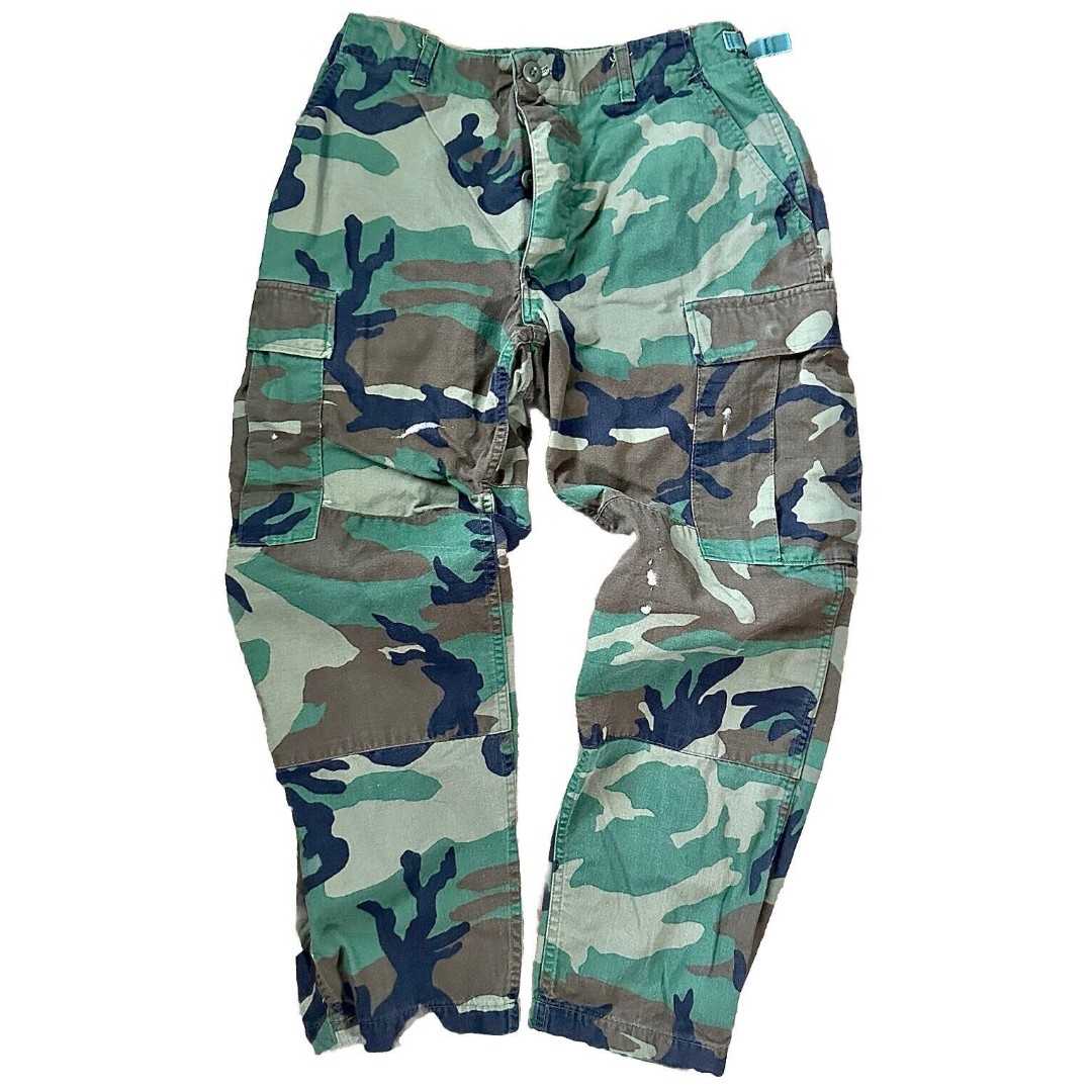 Vintage 90’s US Army Camo Cargo Pants Adjustable