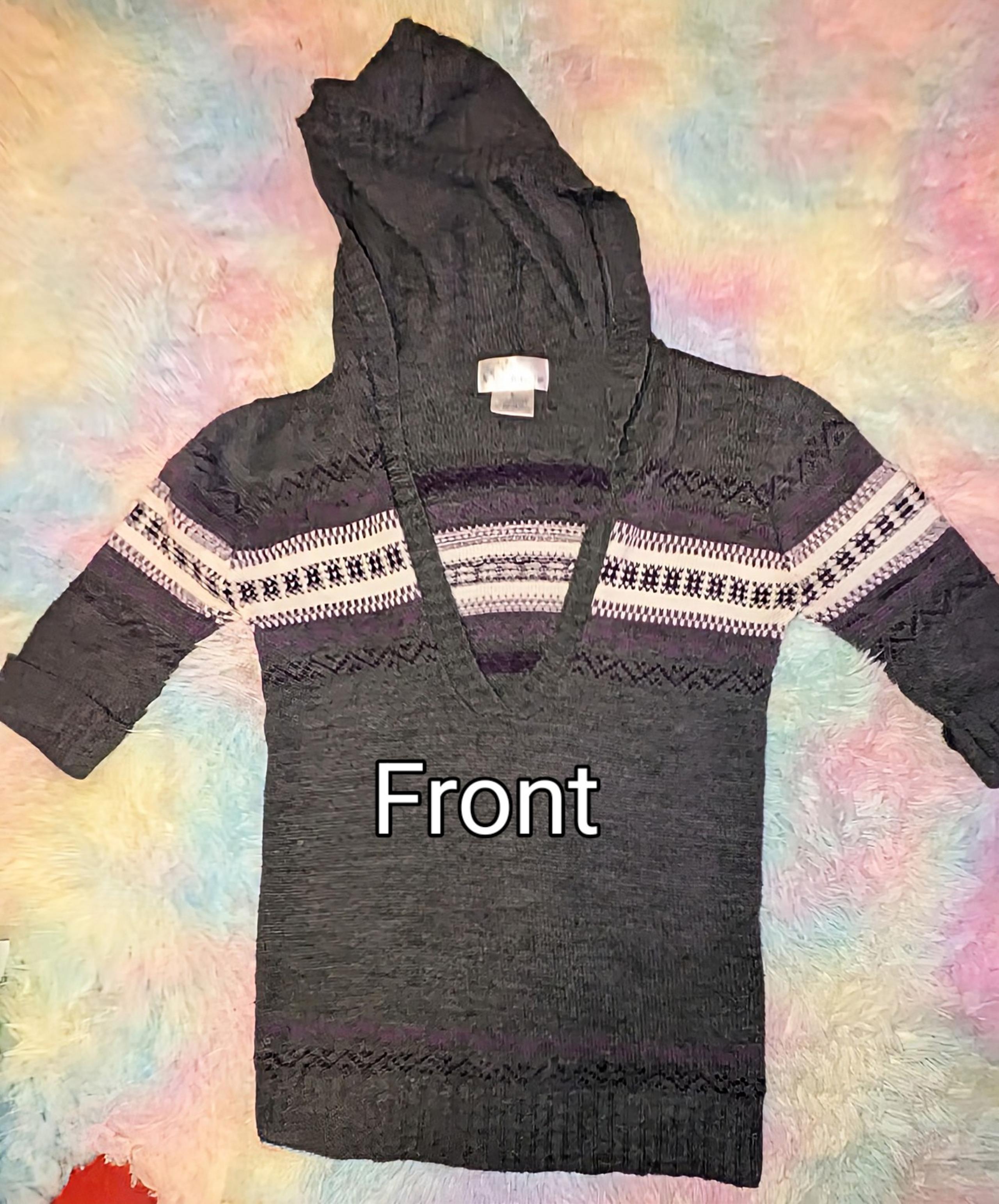 Fair isle style hooded cardigan sweater. Juniors large