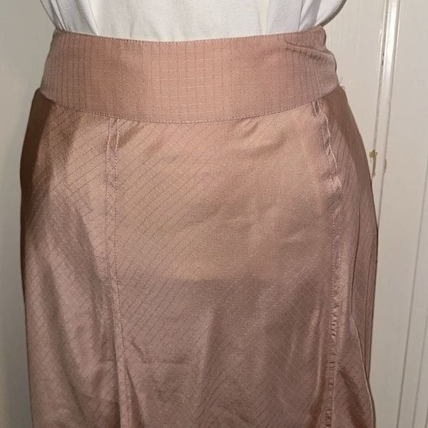 Nicole Miller Collection pink silk unusual asymmetrical skirt - detail