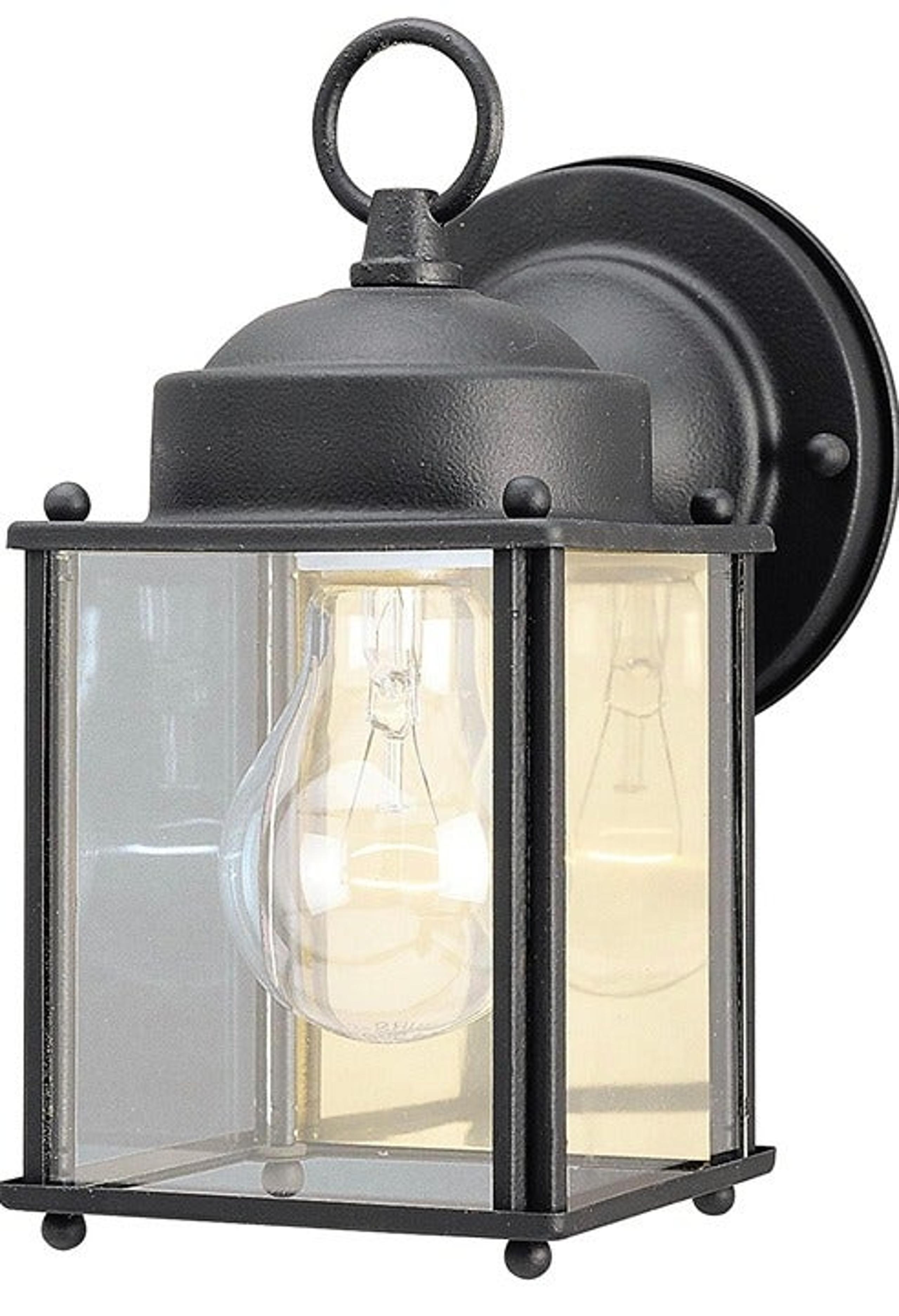 Exterior Wall Light Fixture