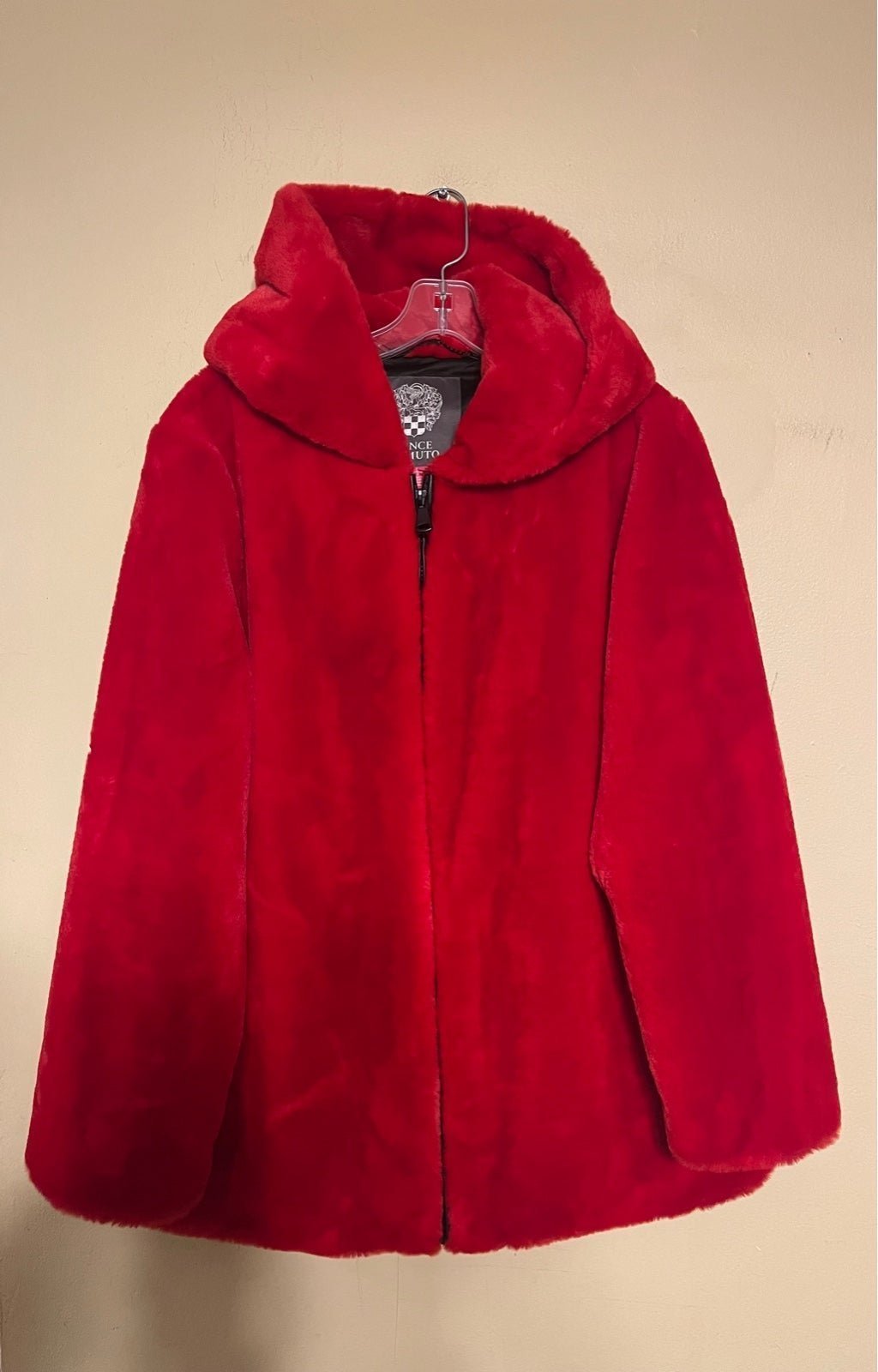 Vince Camuto Womens Soft Faux Fur Coat Red Large NEW