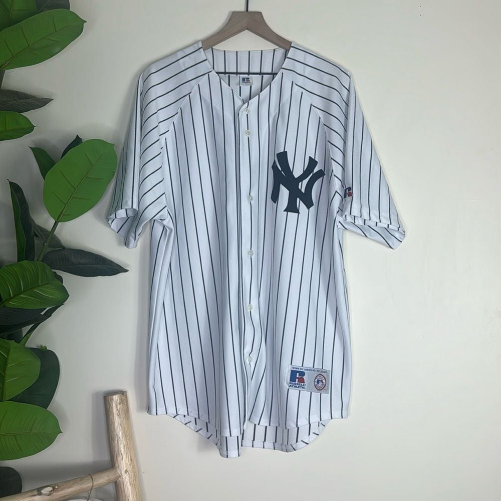Vintage Russel Athletics 90's New York Yankees Pinstripe MLB Men's Jersey XL