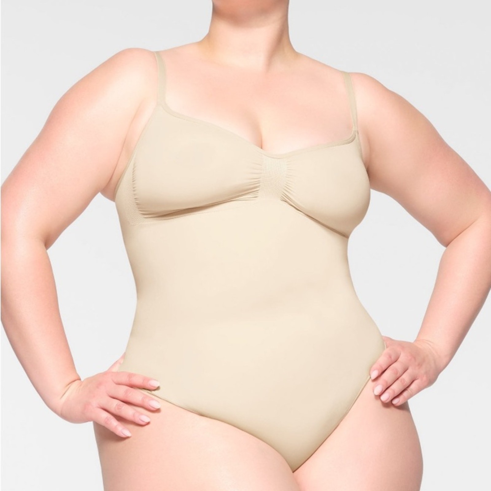 SKIMS | Seamless Sculpt Thong Bodysuit | Sand | Size XL
