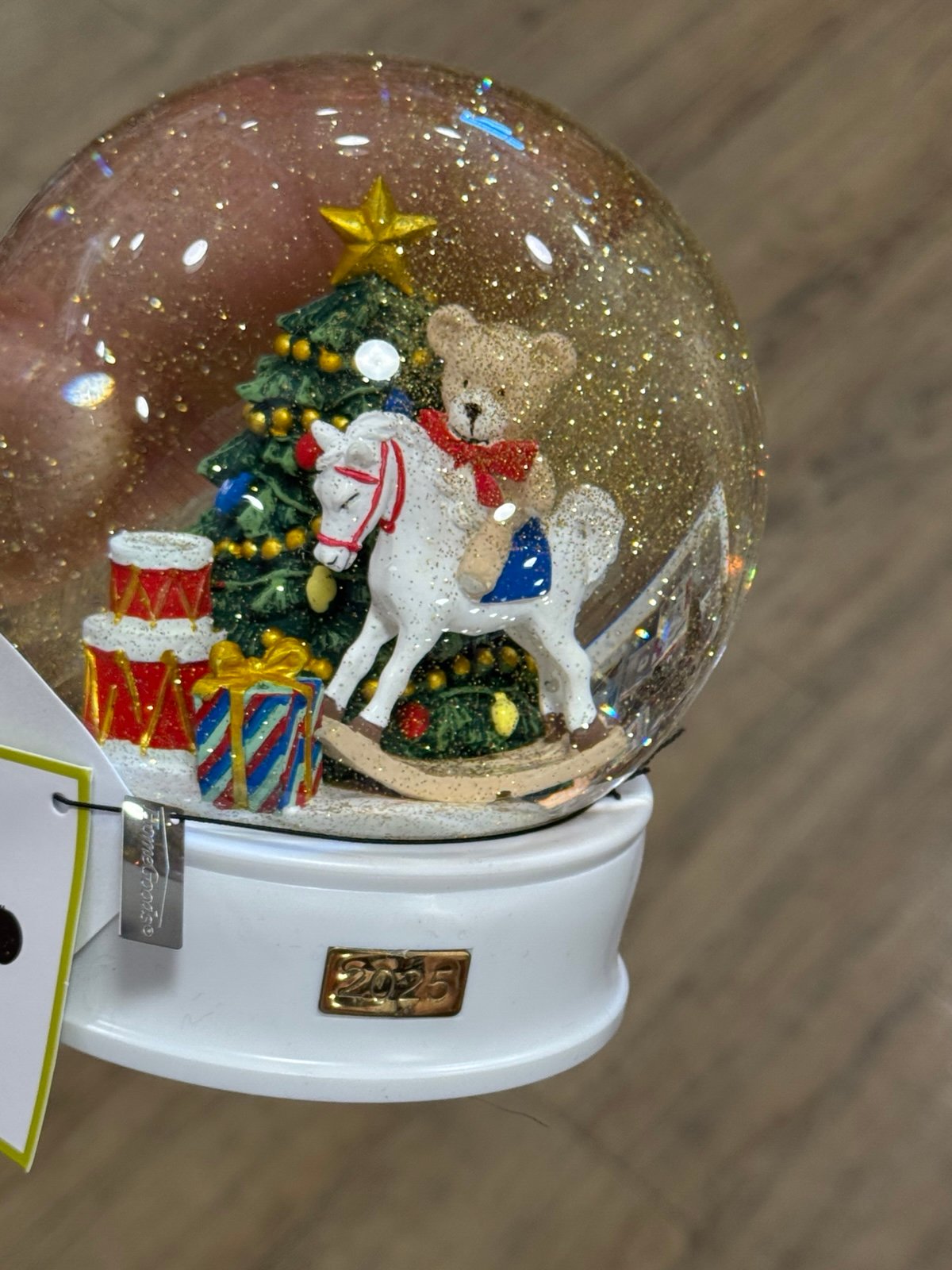 HomeGoods Collectible/St Jude  2025 LED snowglobe