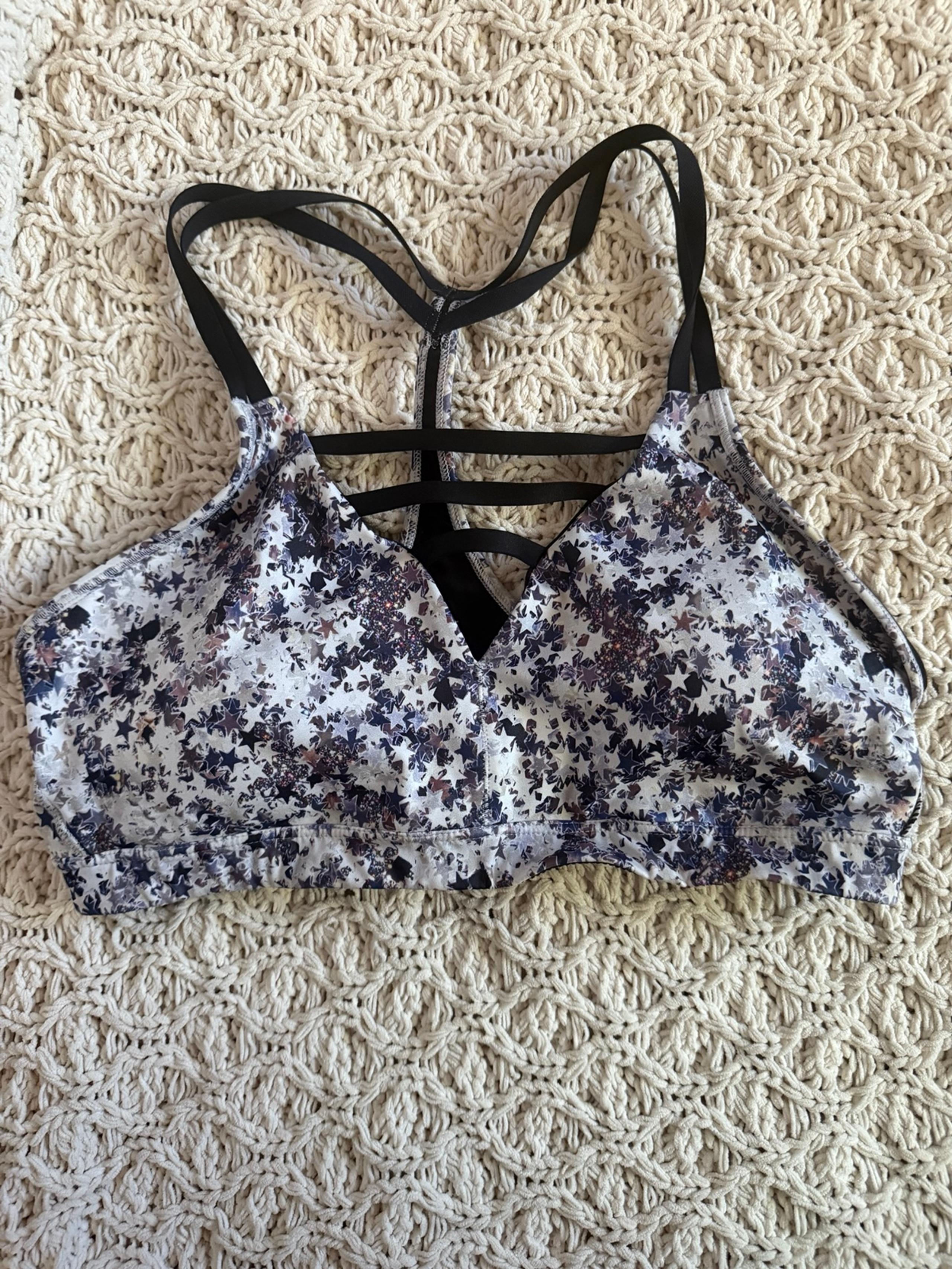 Victoria’s Secret Active Wear Sports Bra w/ Padding Size L