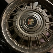 Buick hub caps
