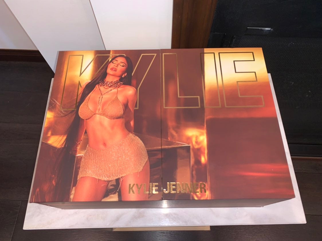 Kylie 24K Birthday PR Box + Products