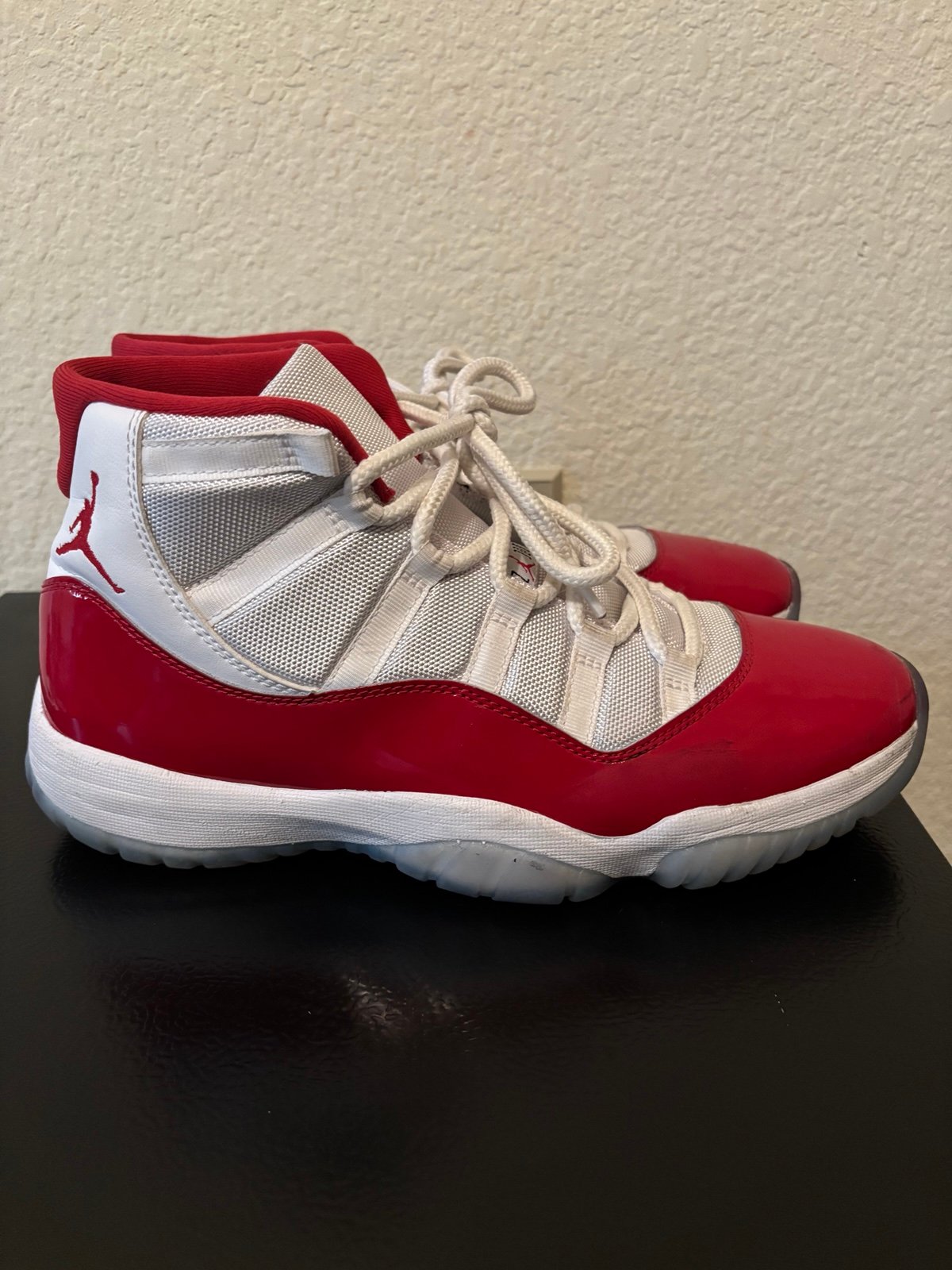 Air Jordan 11 Retro Cherry