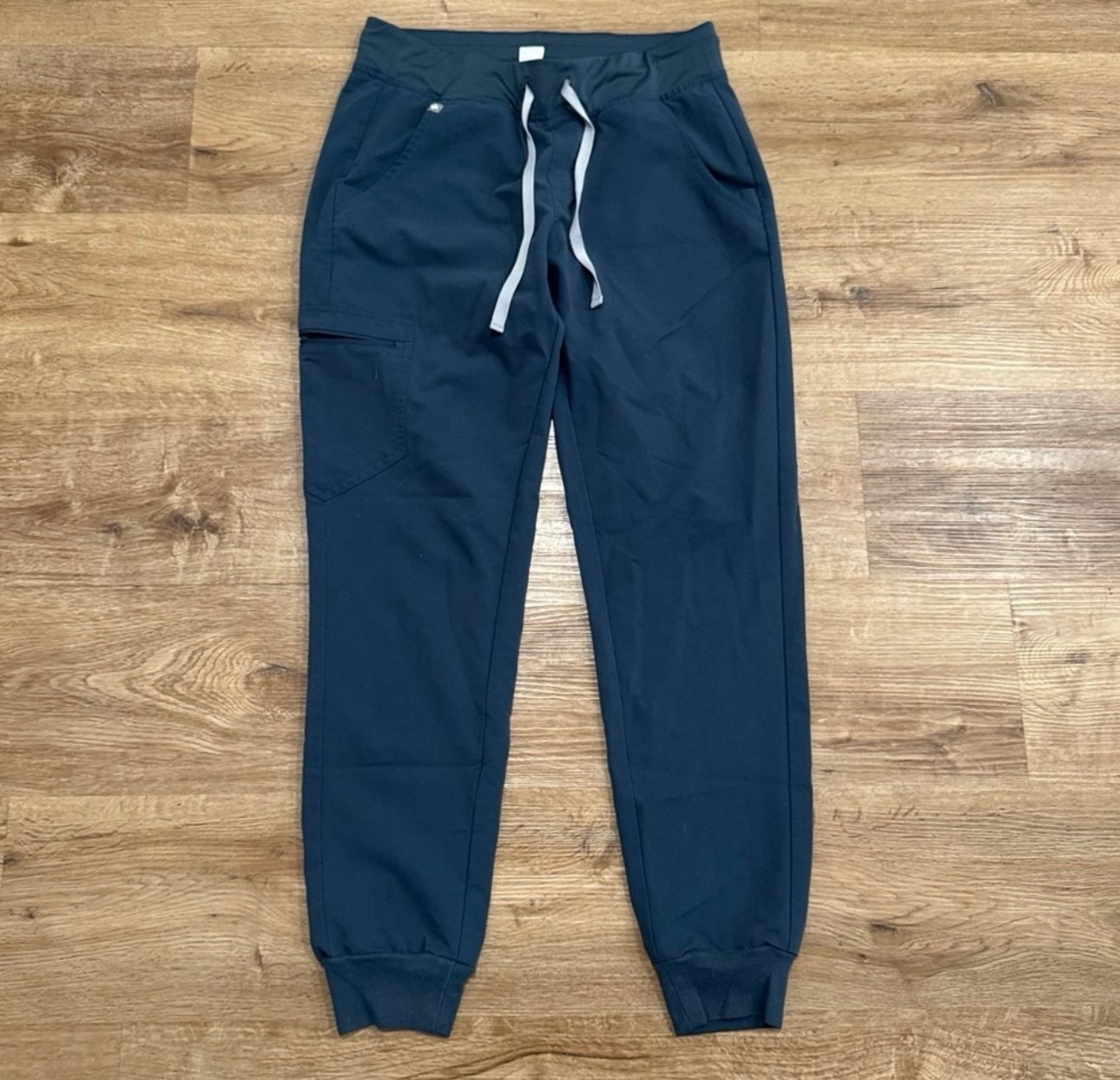 Figs joggers dark harbor