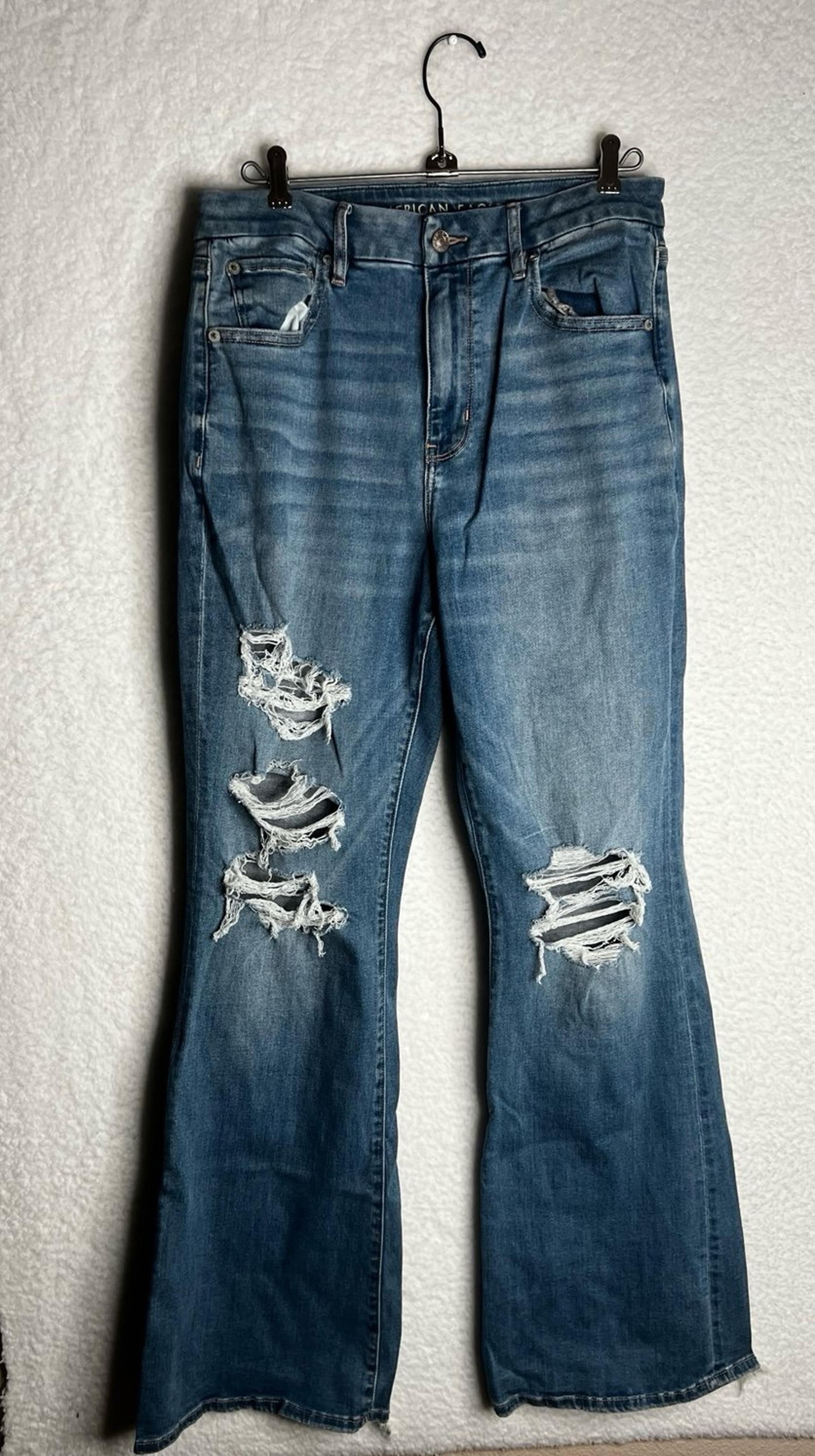 American Eagle High-Waisted Distressed Flare Denim Jeans sz 12 Long casual
