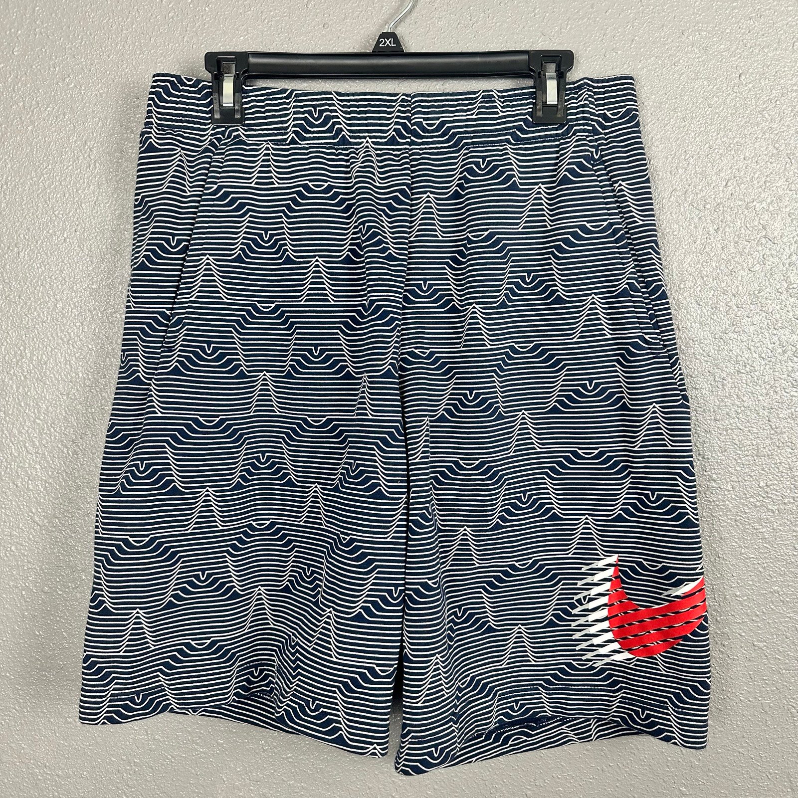 Nike Club USA Fleece Basketball Americana Shorts Men’s Large Red-White-Blue